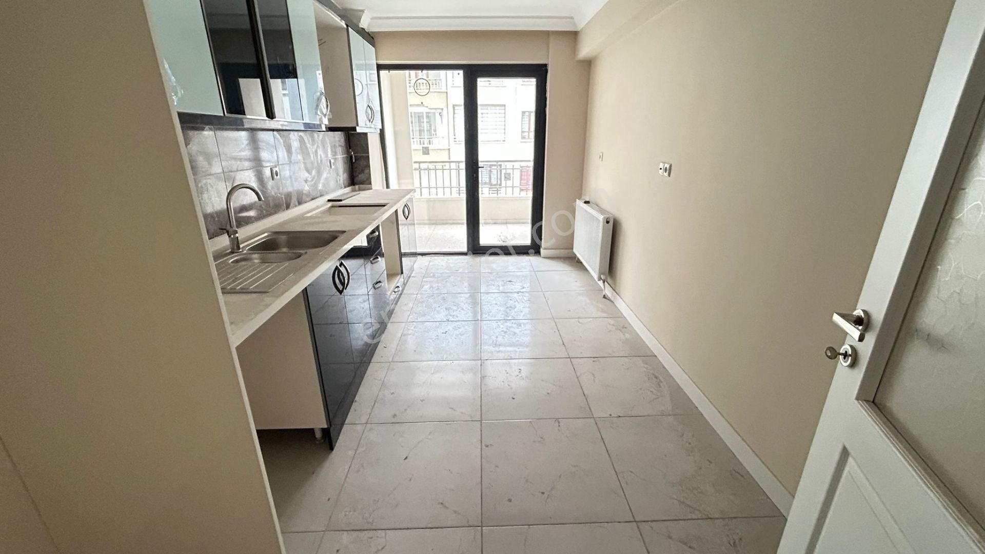 Yenimahalle Metro Yakını Sıfır Binada Ara Katta Asansörlü 3+1 Satılık Daire - Görsel 6