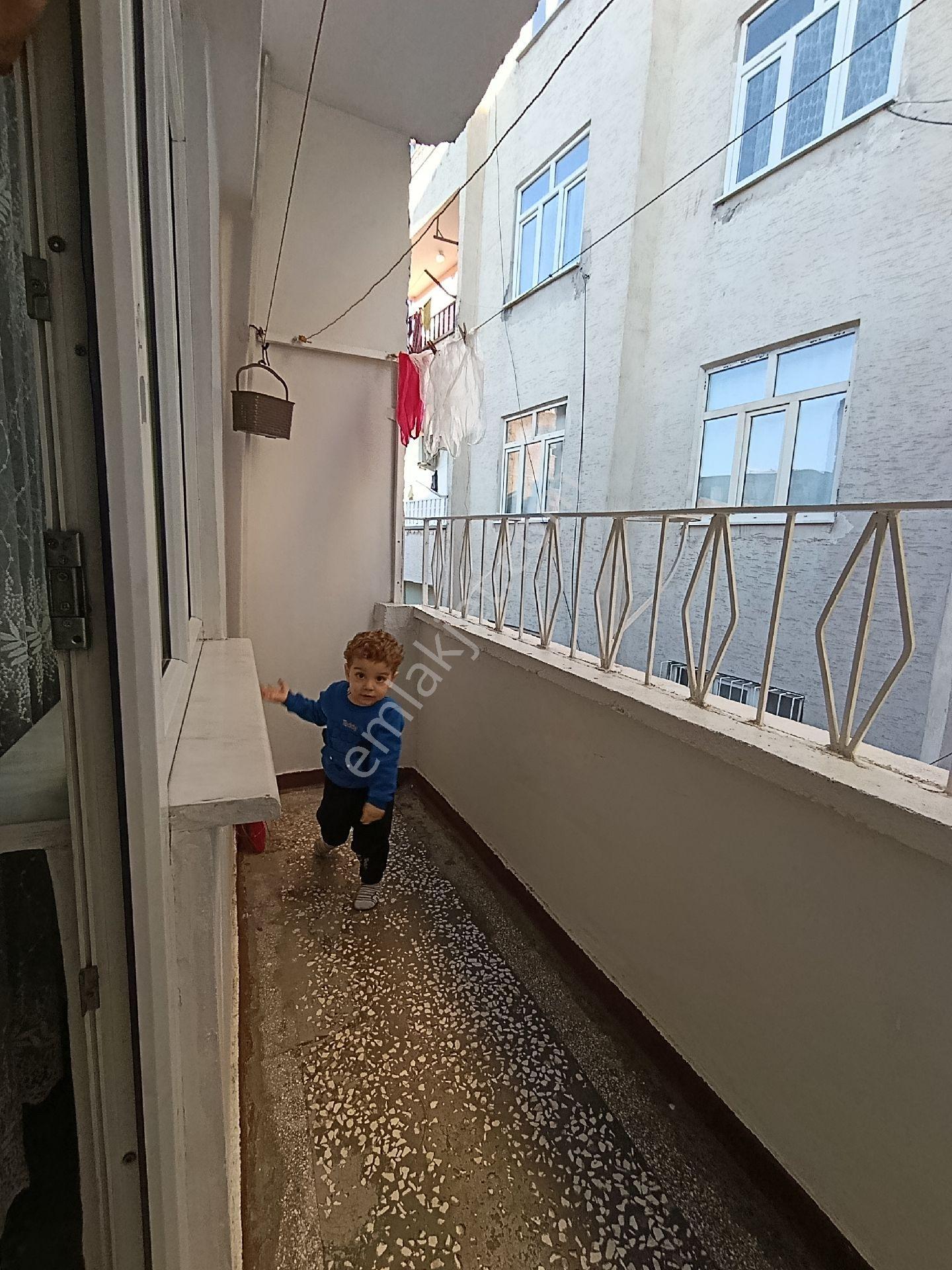 Bağlar Göçmenler Caddesinde Satılık Daire - Görsel 12