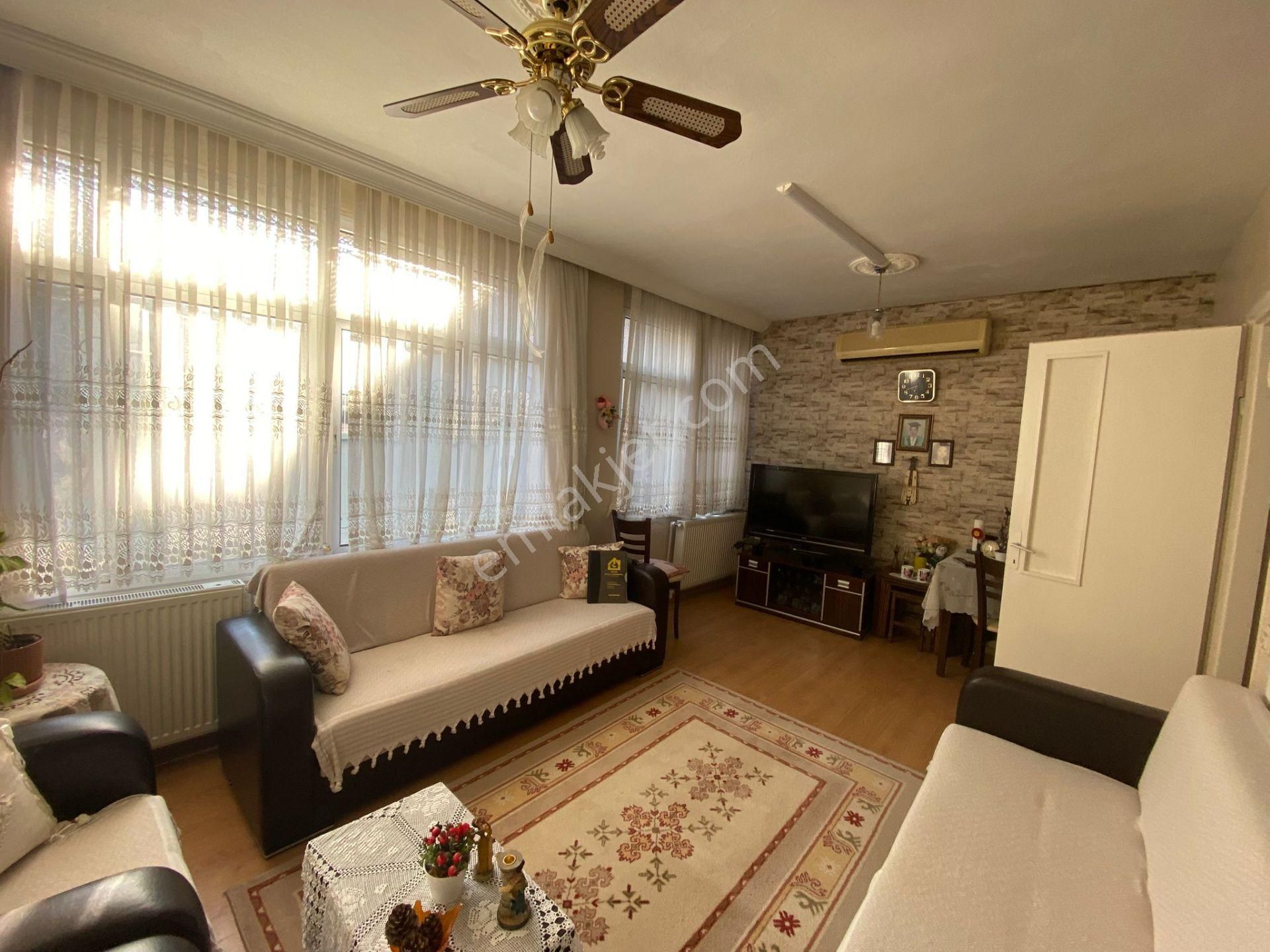 Acill Konak Eşrefpaşa Cad.si Yakını Kocatepe Mah.de 2+1 80m2 Dgazlı Ayrı Mutfak Satılık Daire - Görsel 4