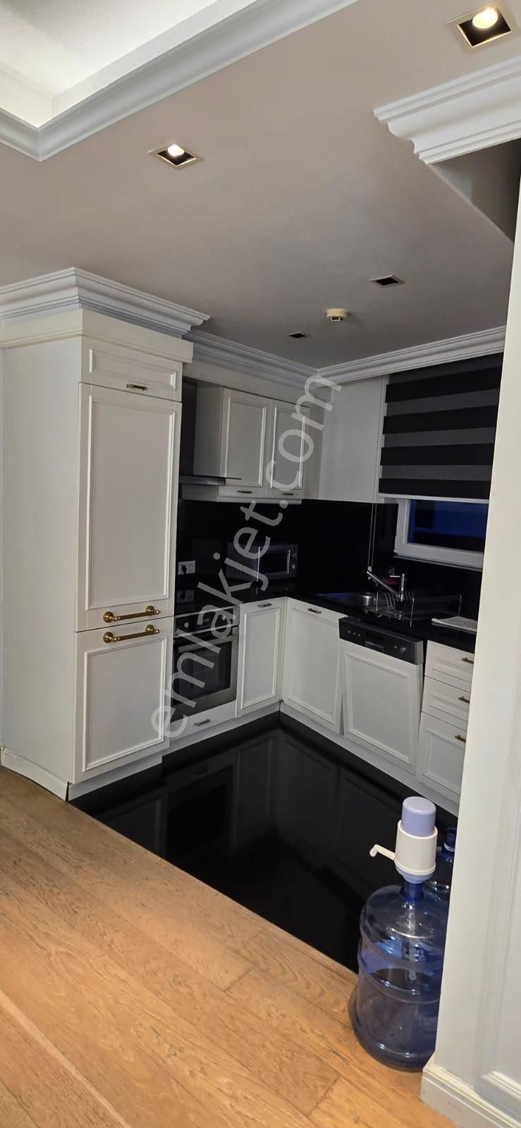 Güvensoy Dan Konyaaltı Limanda Otrl Konforun,da Kiralık 2+1 Daıre. - Görsel 4