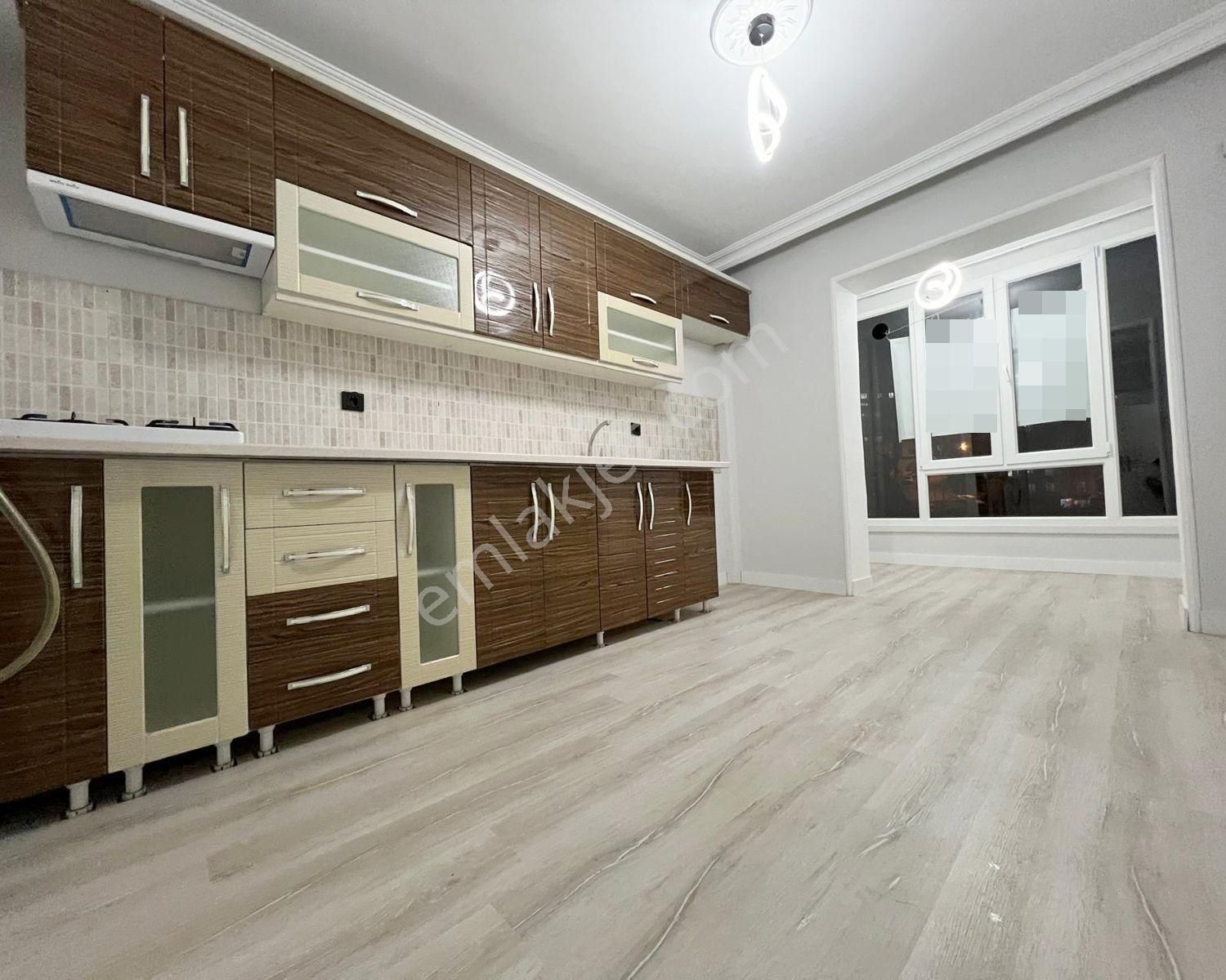 Ufuktepe Mahallesi'nde Cadde Üzeri Full Yapılı 3+1 Daire!