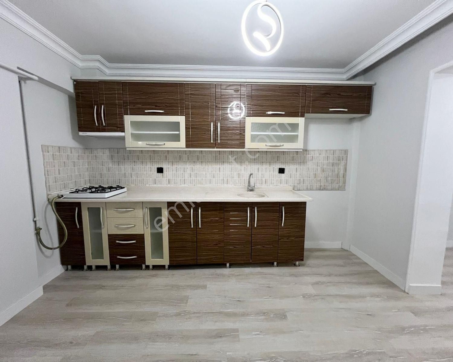 Ufuktepe Mahallesi'nde Cadde Üzeri Full Yapılı 3+1 Daire! - Görsel 7