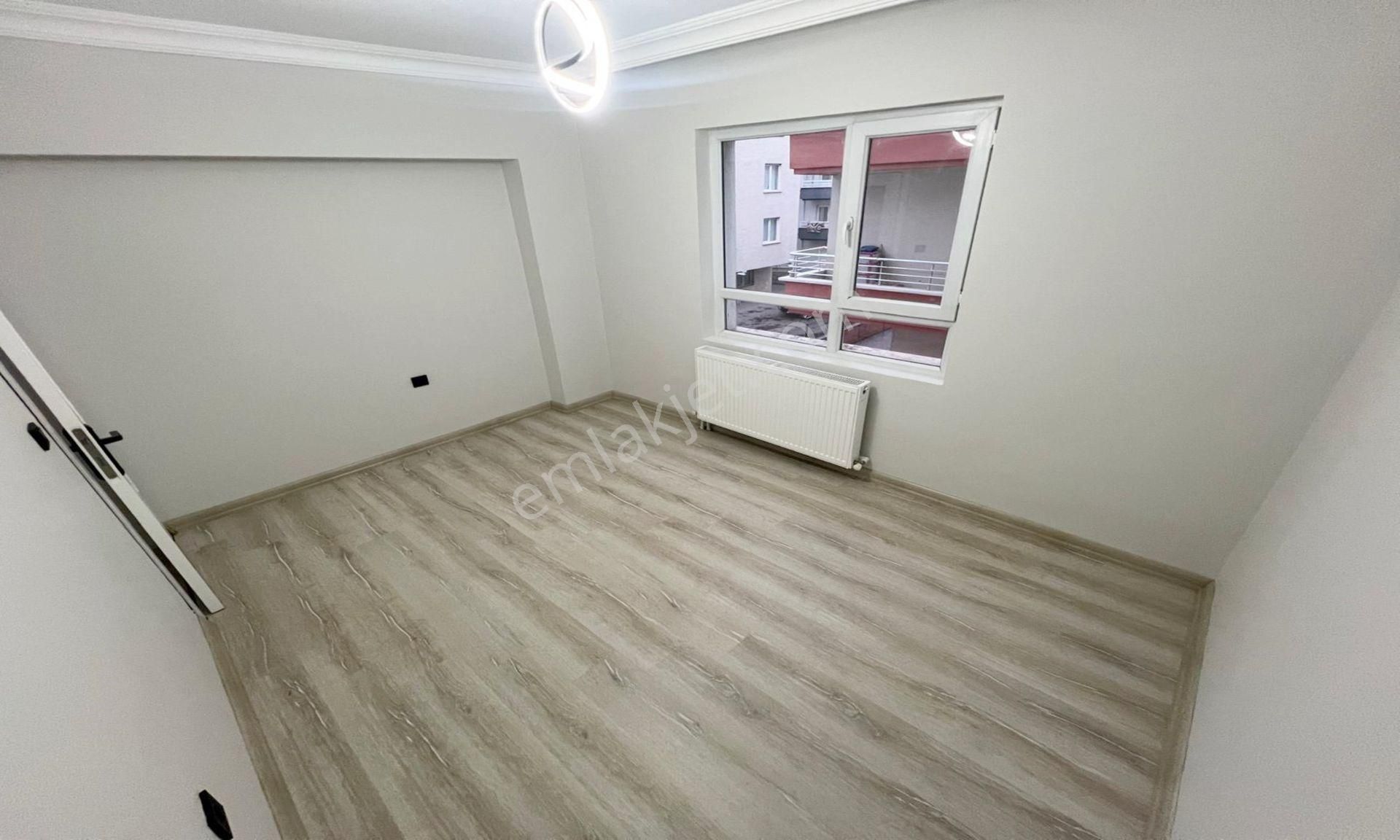 Ufuktepe Mahallesi'nde Cadde Üzeri Full Yapılı 3+1 Daire! - Görsel 19