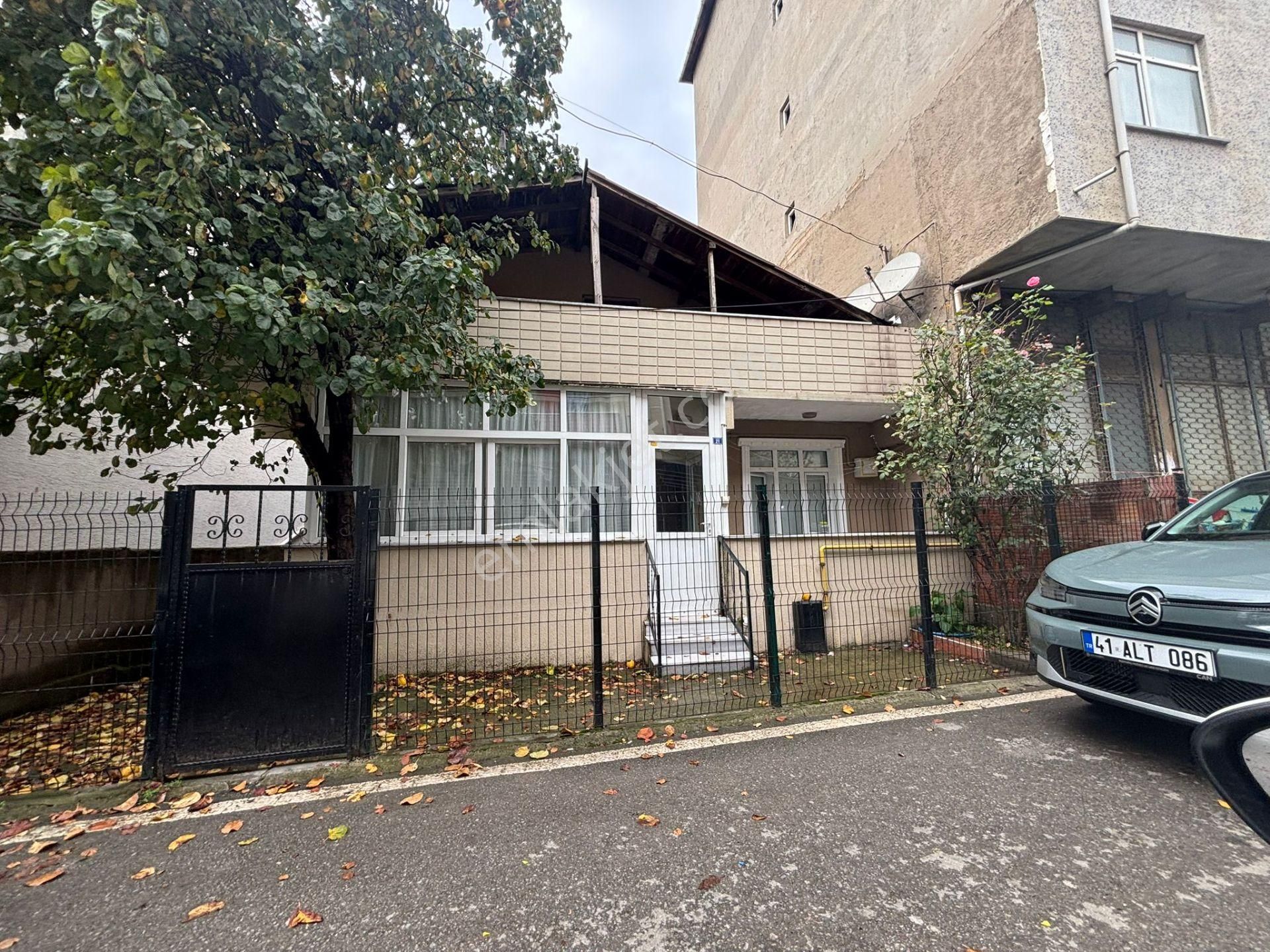 Gebze İnönü Mah. Fırsat Bahçeli Müstakil Ev