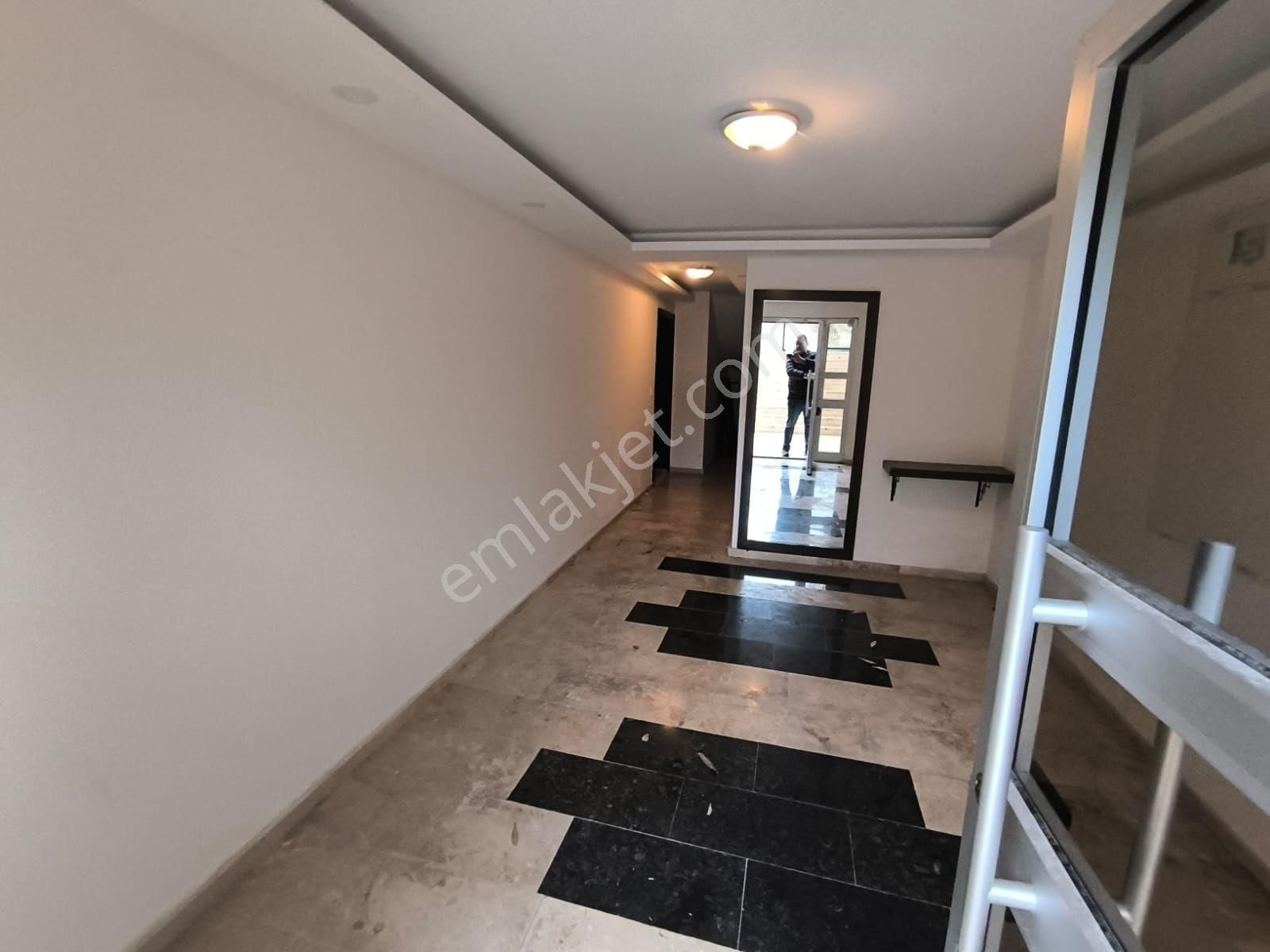 Marinada 2+1 Fırsat Manzaralı Daire - Görsel 4