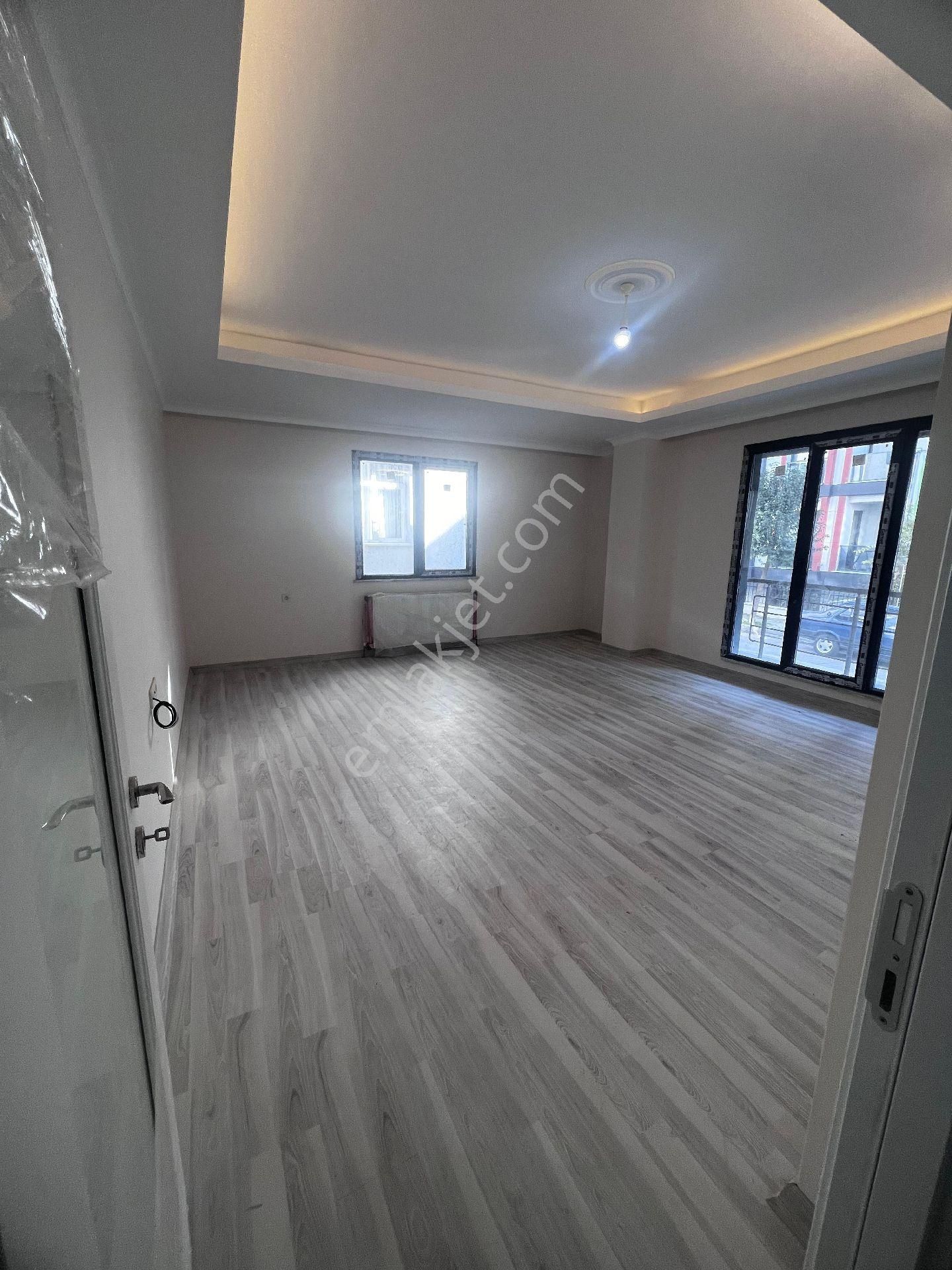 Avcılar Denizköşklerde Dıfut Satılık Daıre - Görsel 4