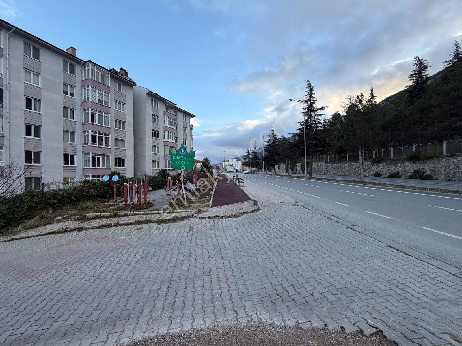 Yüksel Emlaktan Yarenler Mahallesinde Satılık Daire Kaçmazzz - Görsel 6