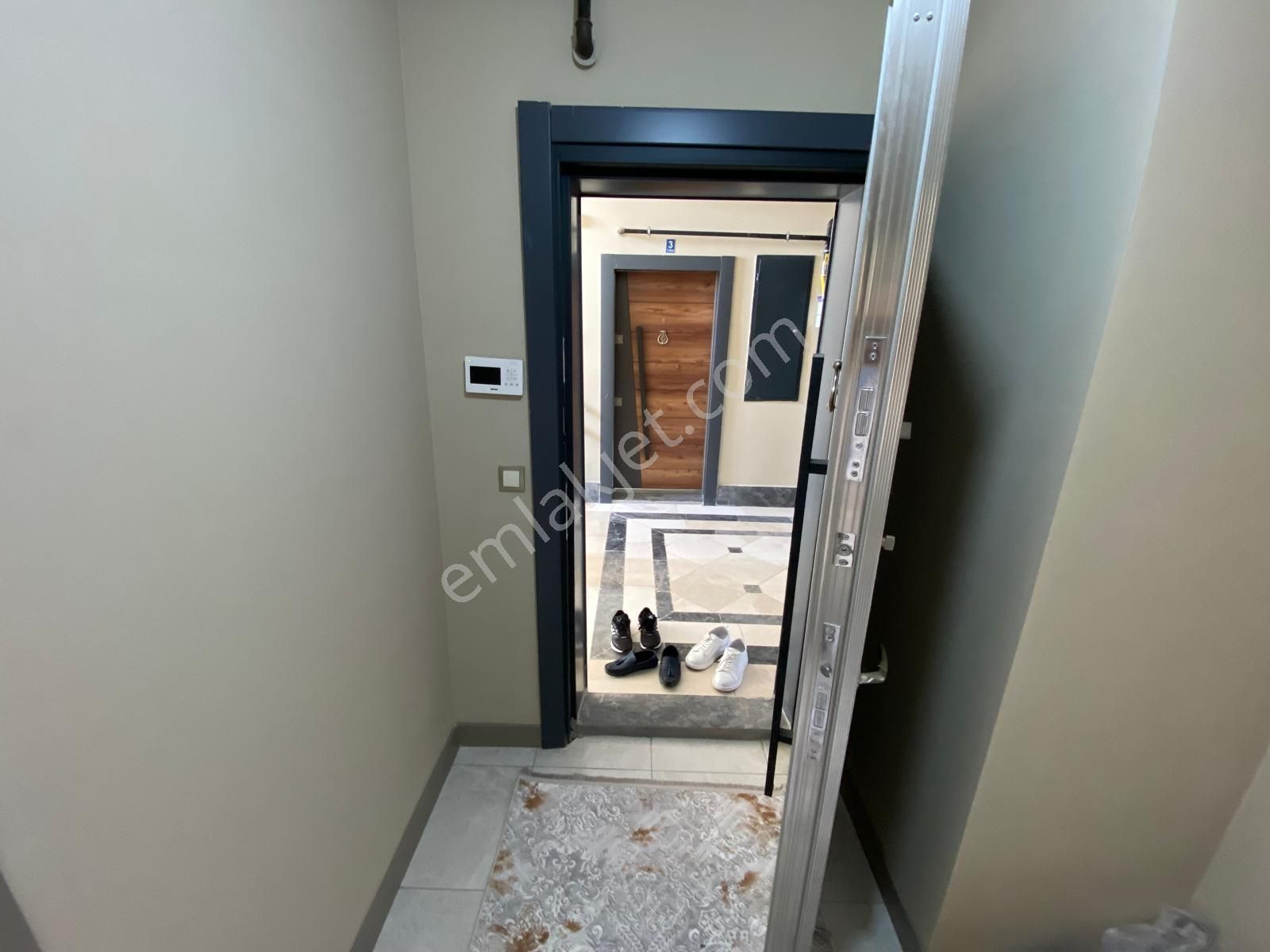 İsa Kavak Gayrimenkul’den Satılık 2+1 Daire – Selçuklu/ardıçlı