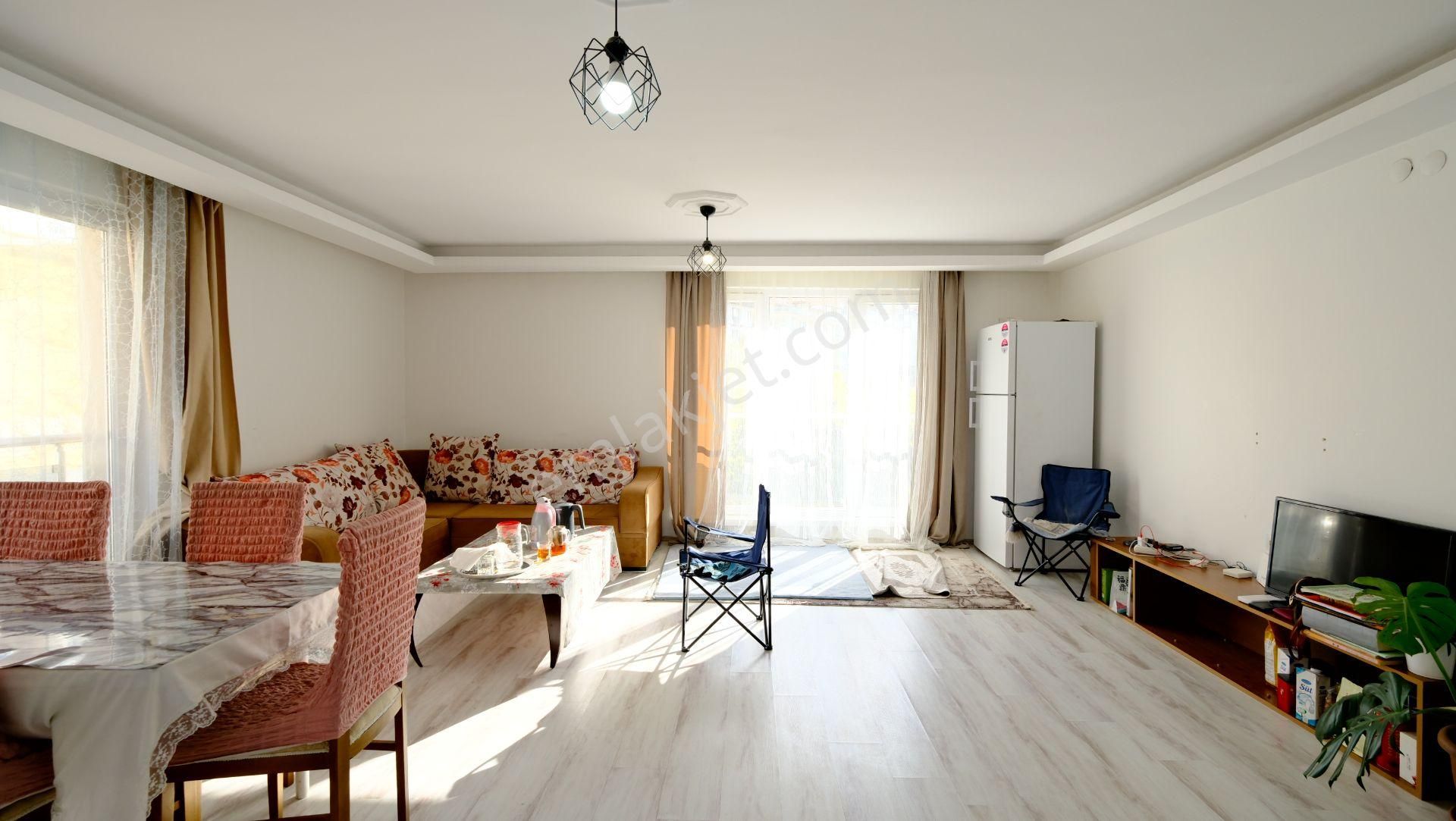 Keklikpınarı Malazgirtte Geniş Teraslı 5+1 Çatı Dubleks - Görsel 6