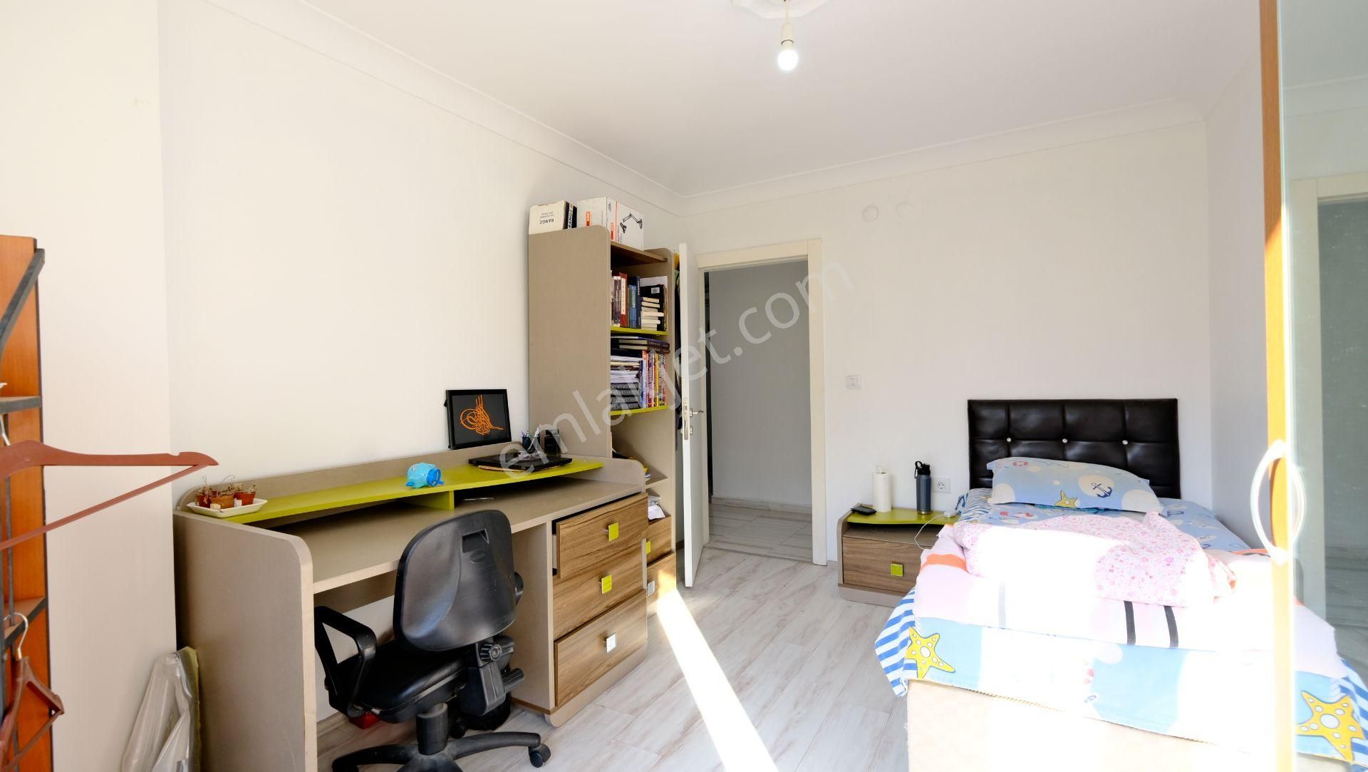 Keklikpınarı Malazgirtte Geniş Teraslı 5+1 Çatı Dubleks - Görsel 8