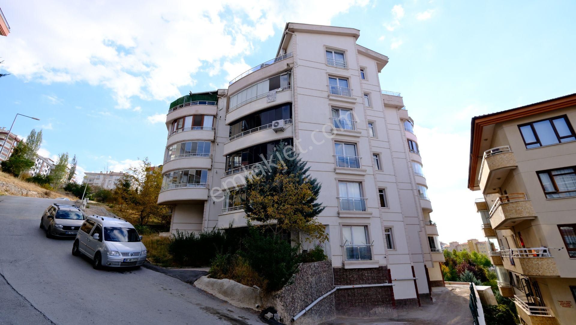 Keklikpınarı Malazgirtte Geniş Teraslı 5+1 Çatı Dubleks - Görsel 2