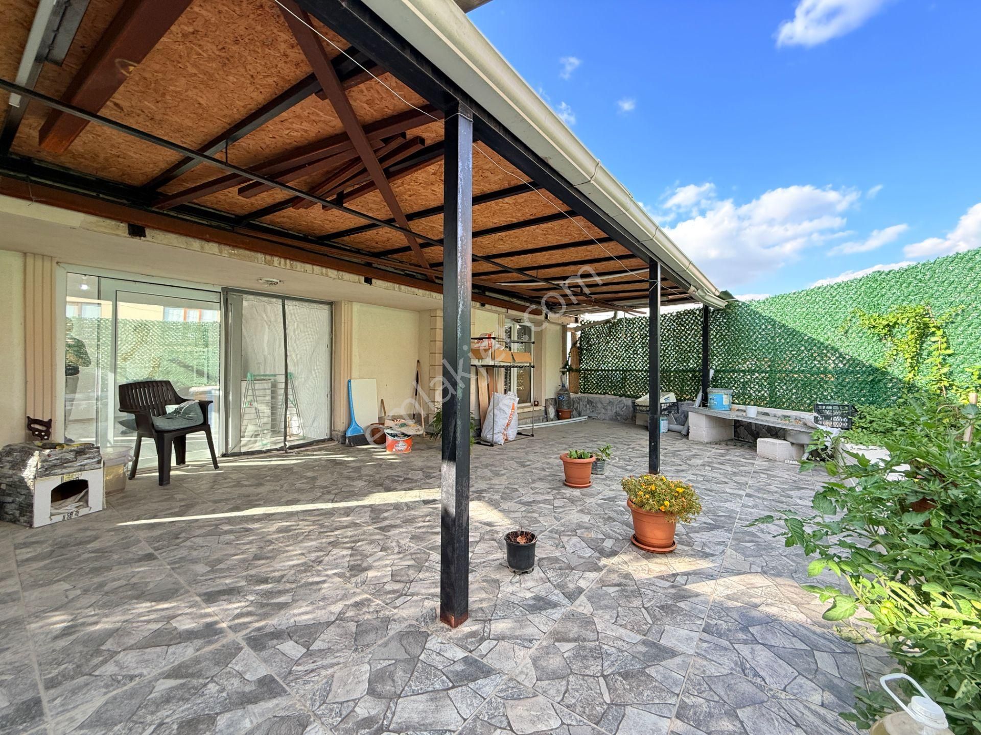 Keklikpınarı Malazgirtte Geniş Teraslı 5+1 Çatı Dubleks - Görsel 29