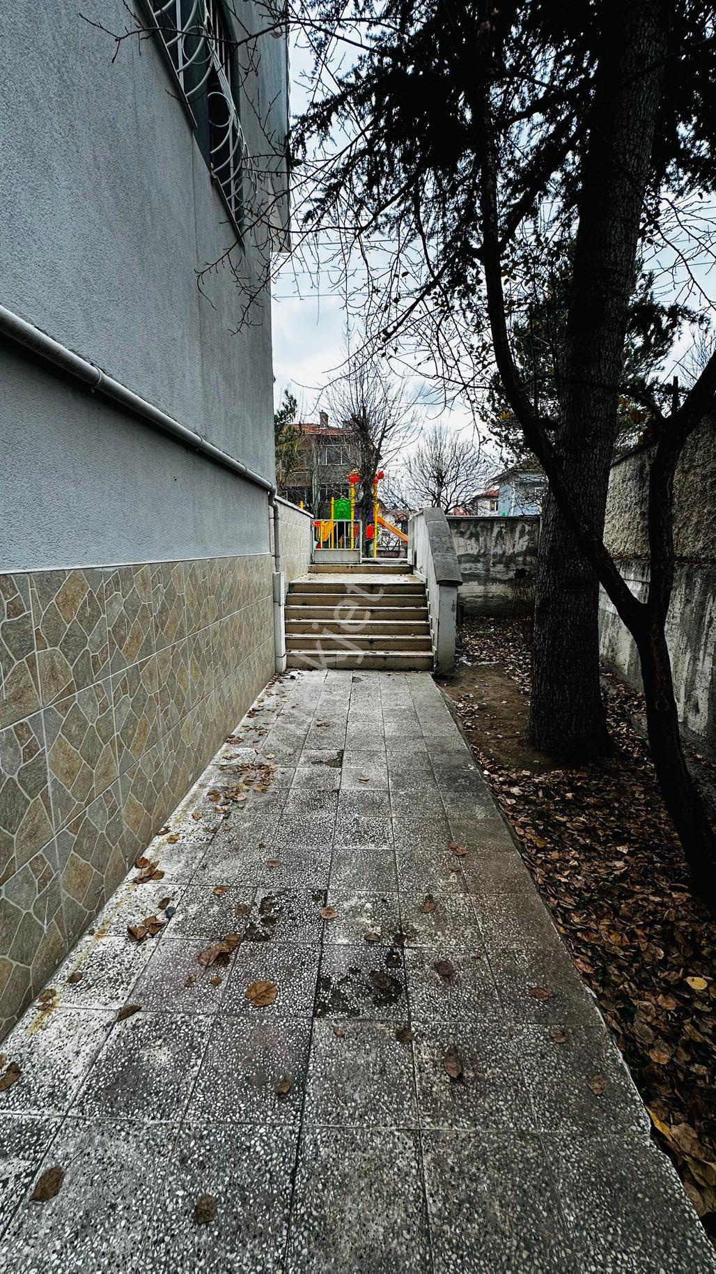 Yuvam Gayrimenkul'den Kale Mah.ziya Gökalp Çevesi Satılık Daire - Görsel 22