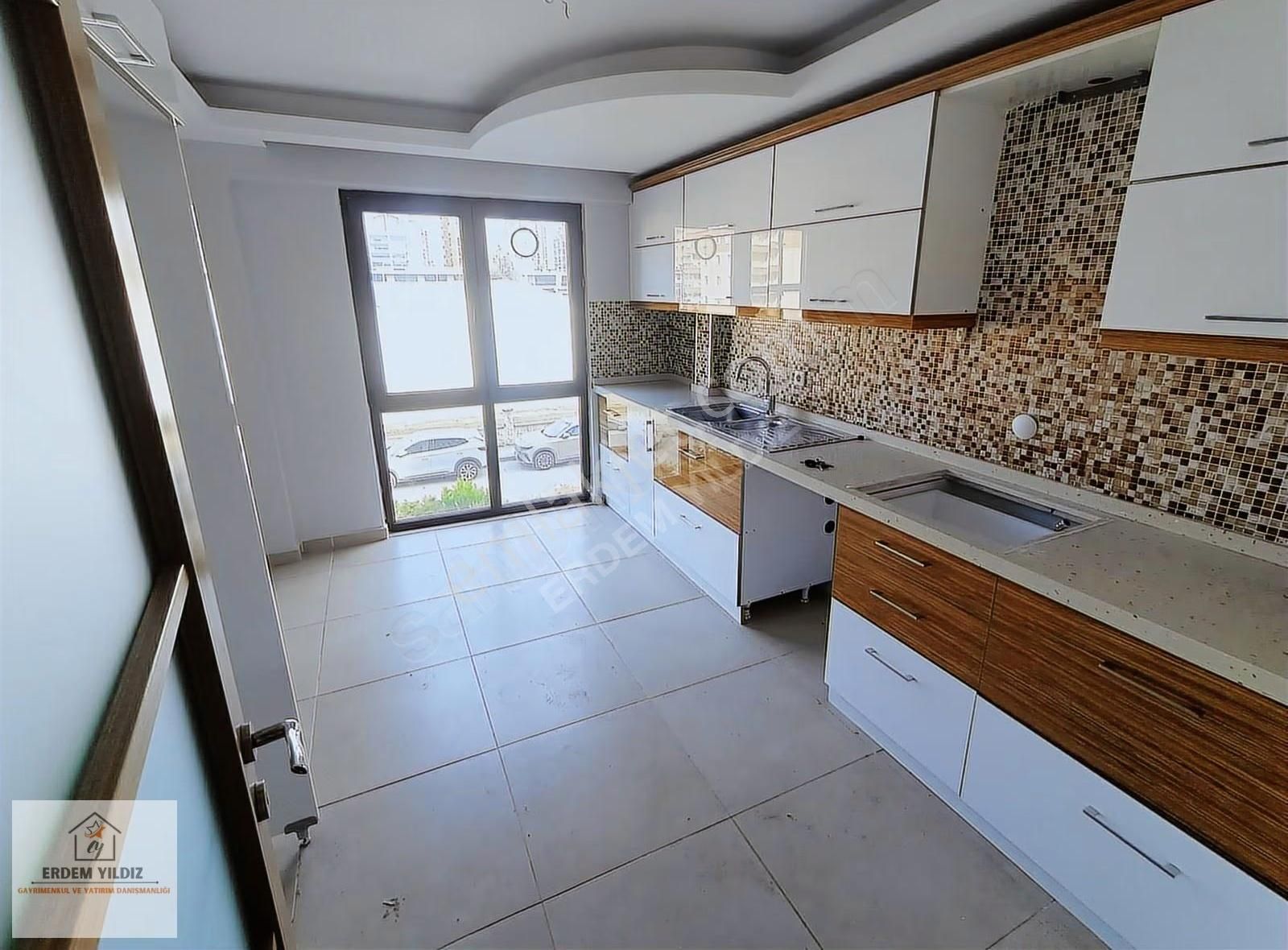 Erdem Yıldız'dan Özlüce 29 Ekim Mah.oturuma Hazır 3+1 Daire - Görsel 16