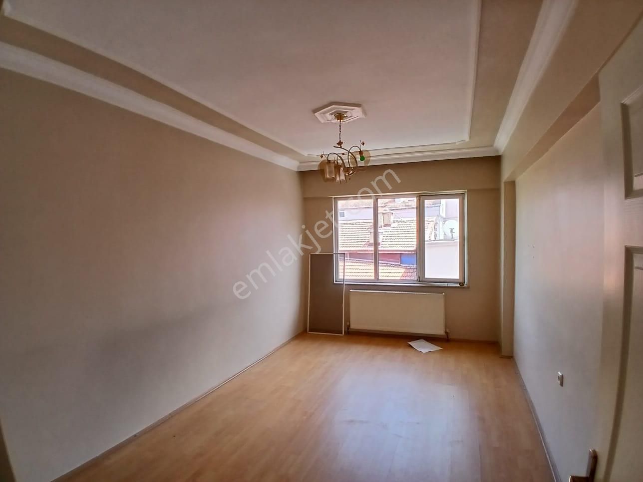 Akçay Emlak'tan Akşehir Gülmece Parkı Civarı Bakımlı Doğalgazlı Kiralık 2+1 Daire - Görsel 20