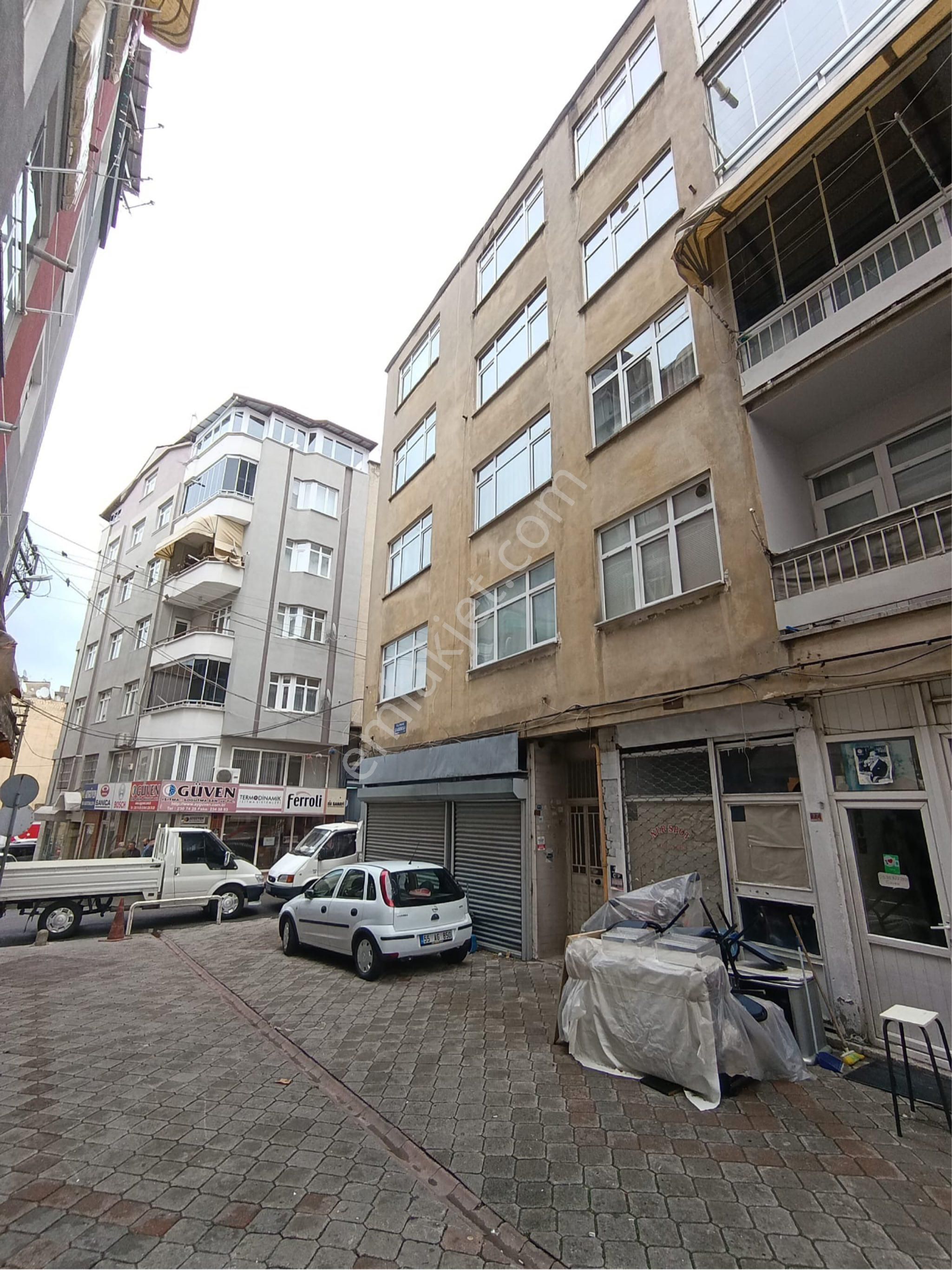 Hürriyet Mahallesinde İci Temiz Satılık Daire - Görsel 6