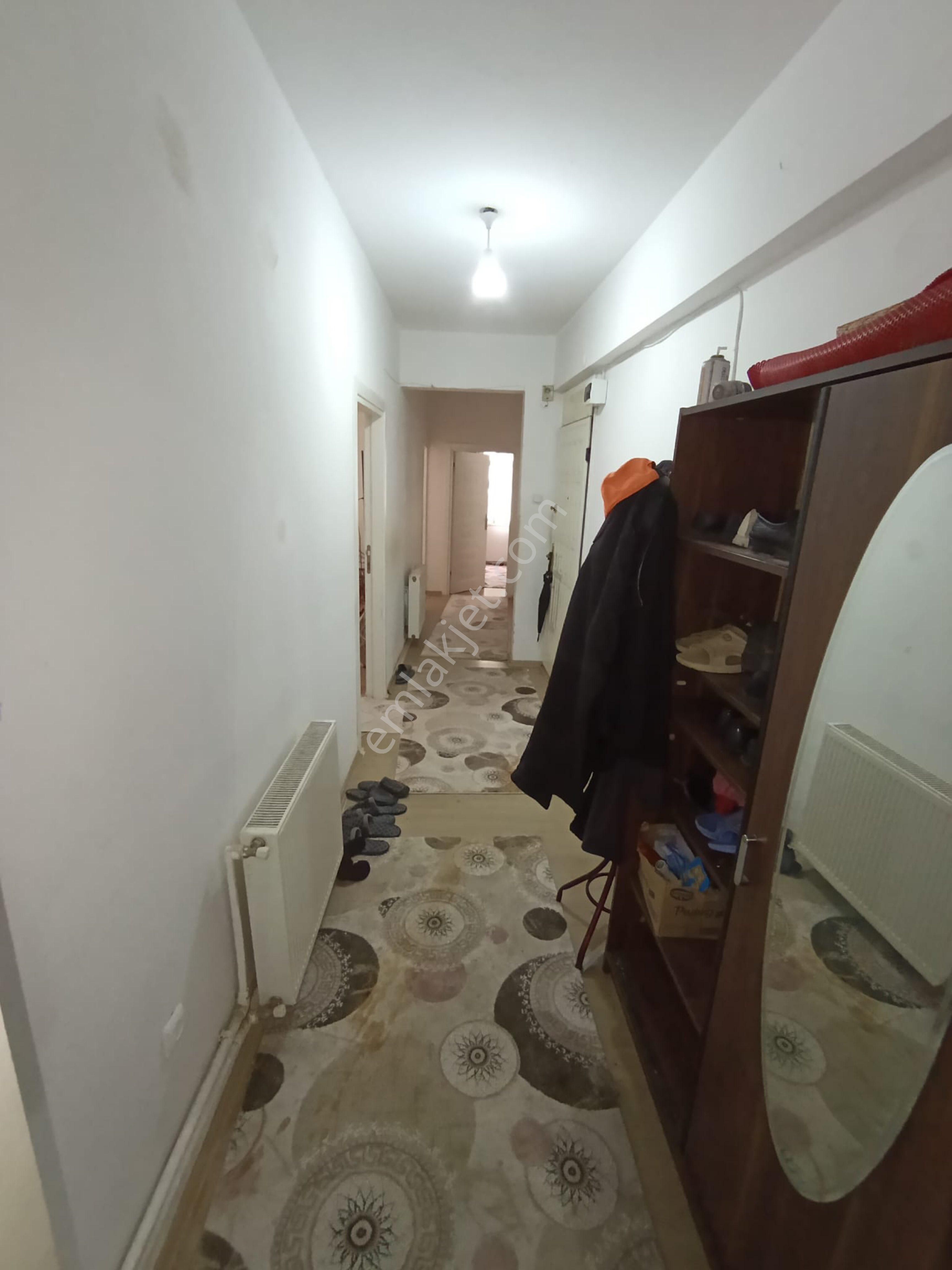 Hürriyet Mahallesinde İci Temiz Satılık Daire - Görsel 17