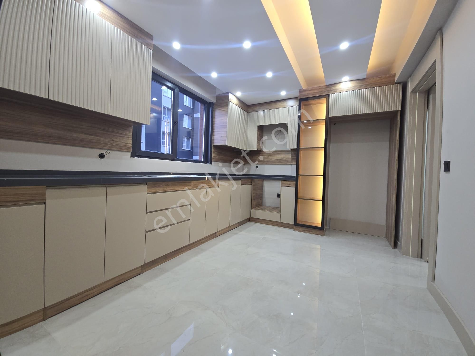 Muhteşem Mimarisi İle Sıfır Süper Lüks Satılık 3+1 Daireler... - Görsel 2