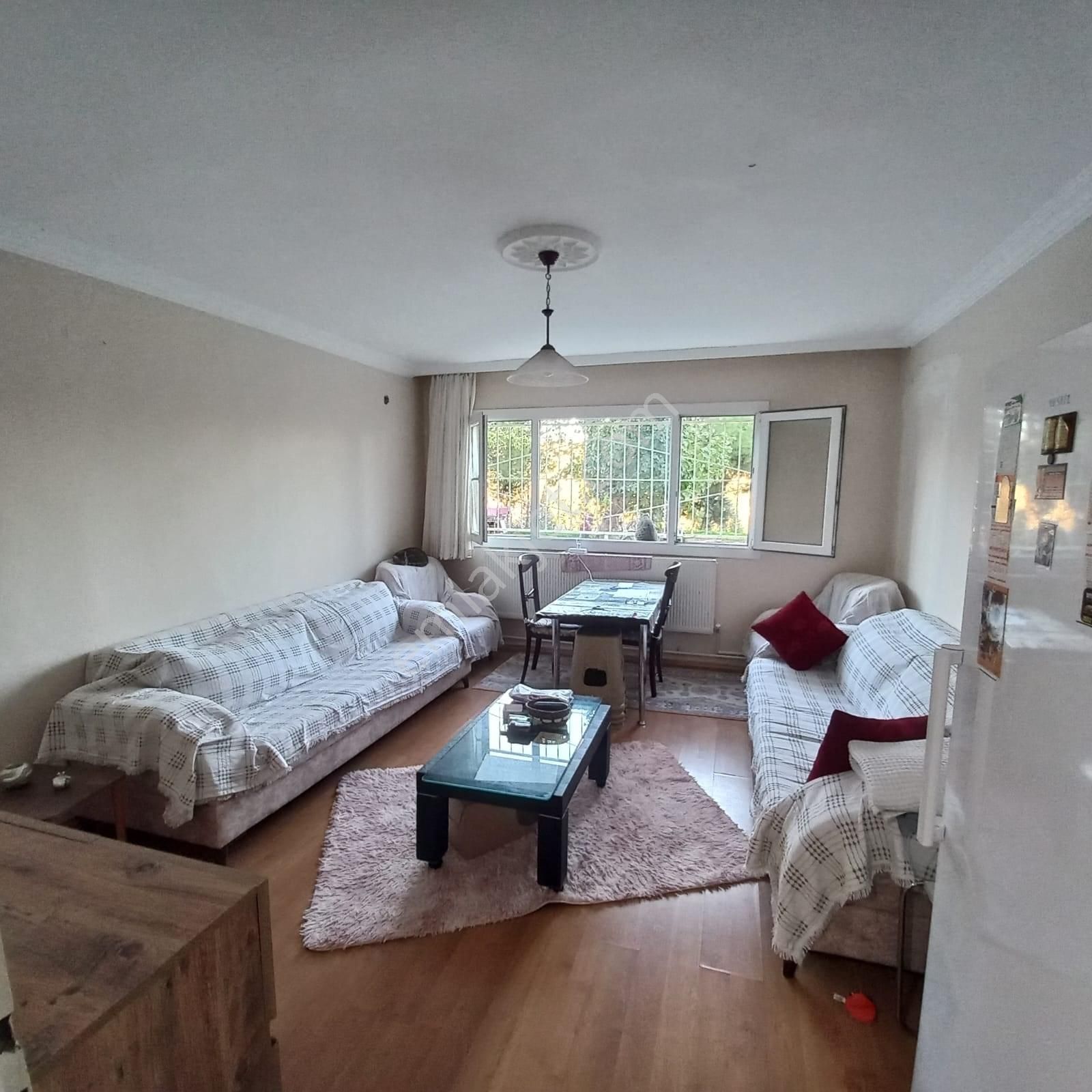 Bornova Evka 4 Mahallesinde Satılık 2+1 Kapalı Mutfak Daire - Görsel 14