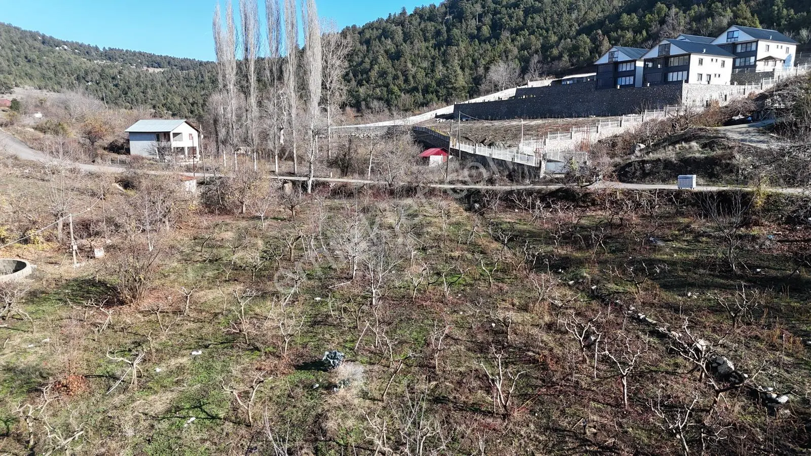Mersin Toroslar Yüksekoluk Yaylasında Köyiçi İmarlı Satılık Arsa - Görsel 2