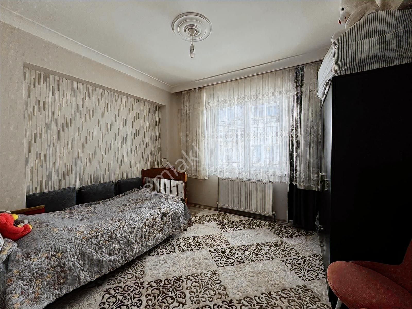 Turyaptan 3+1 Yükseltepede Asansörlü Katta Full Yapılı Ön Cephe - Görsel 9