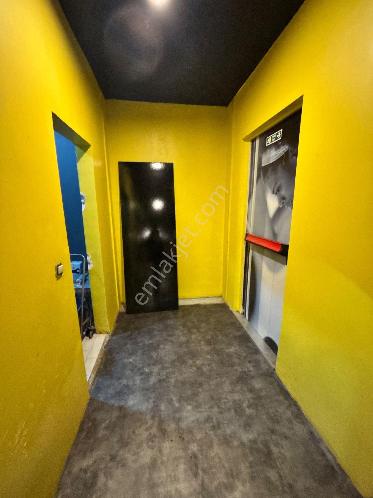 Zekeriyaköy Garanti Koza Çarşısı 400 M2 Kiralık Dükkan - Görsel 10