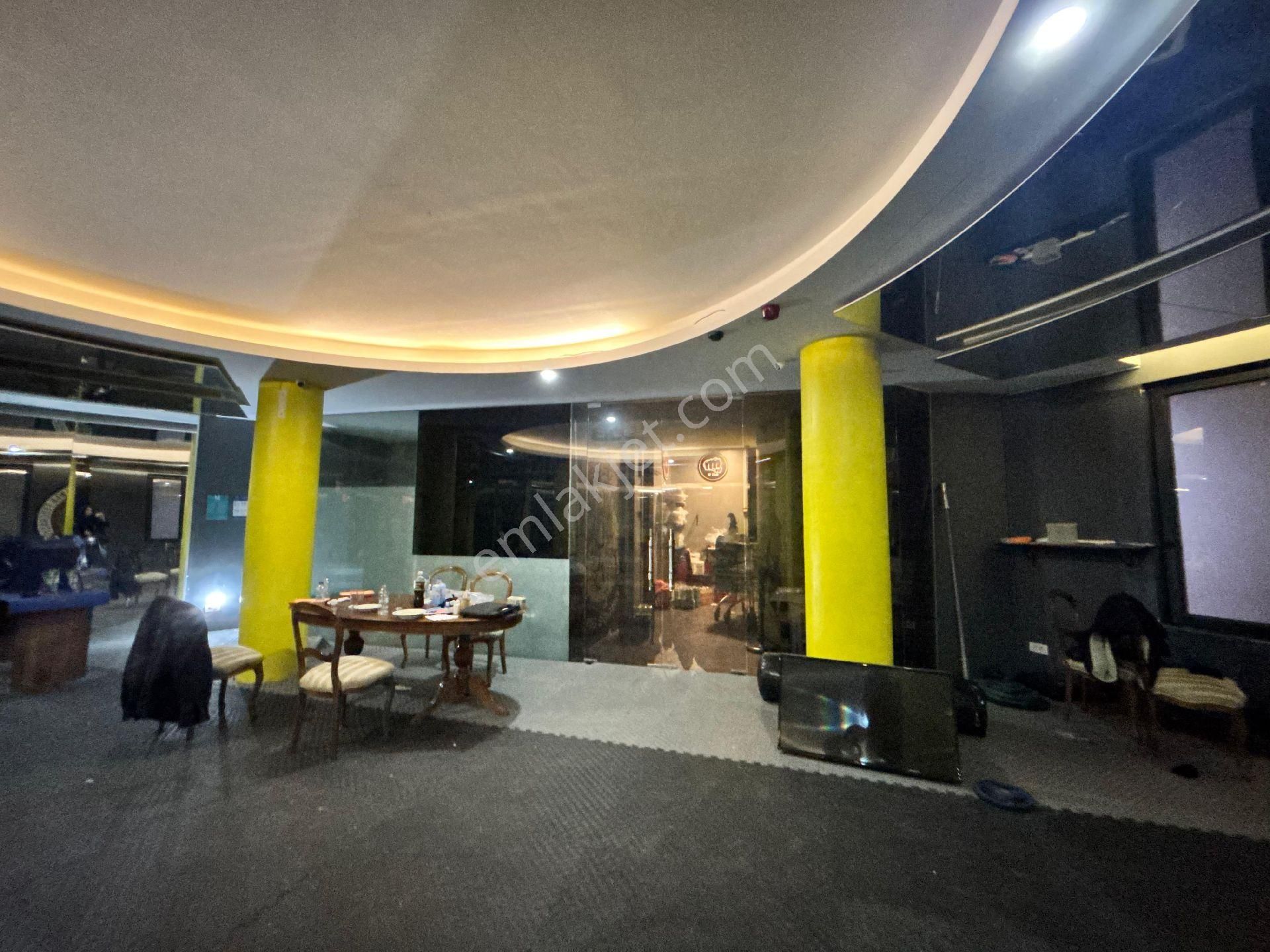 Zekeriyaköy Garanti Koza Çarşısı 400 M2 Kiralık Dükkan - Görsel 16