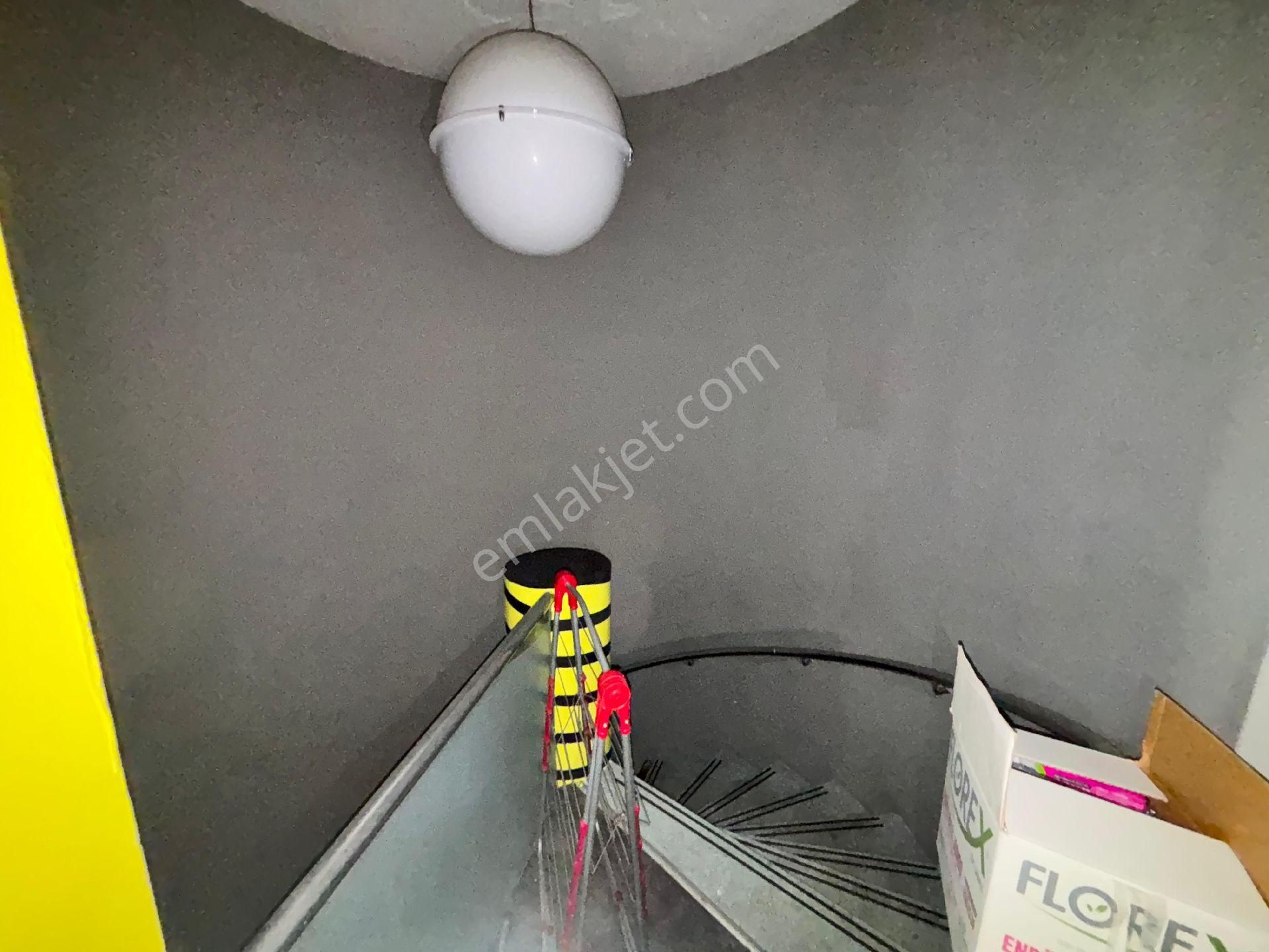 Zekeriyaköy Garanti Koza Çarşısı 400 M2 Kiralık Dükkan - Görsel 23