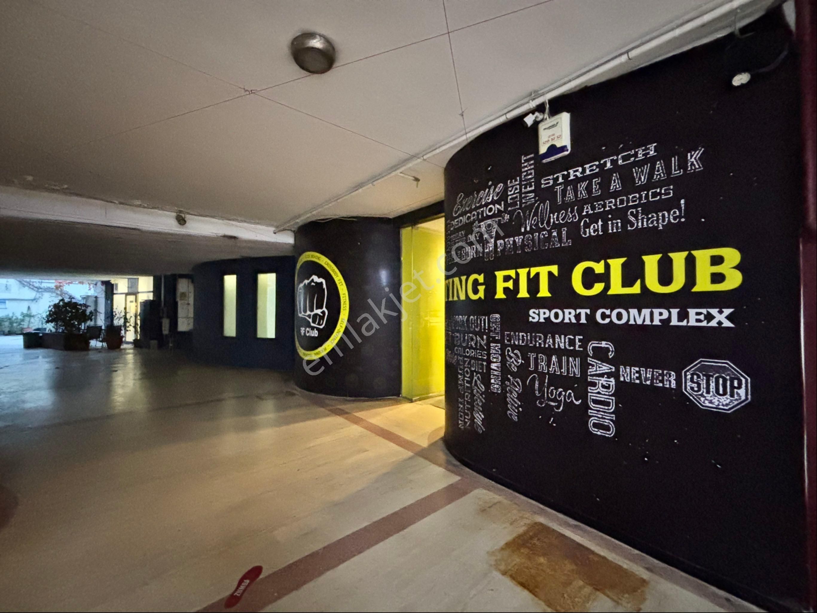 Zekeriyaköy Garanti Koza Çarşısı 400 M2 Kiralık Dükkan - Görsel 3