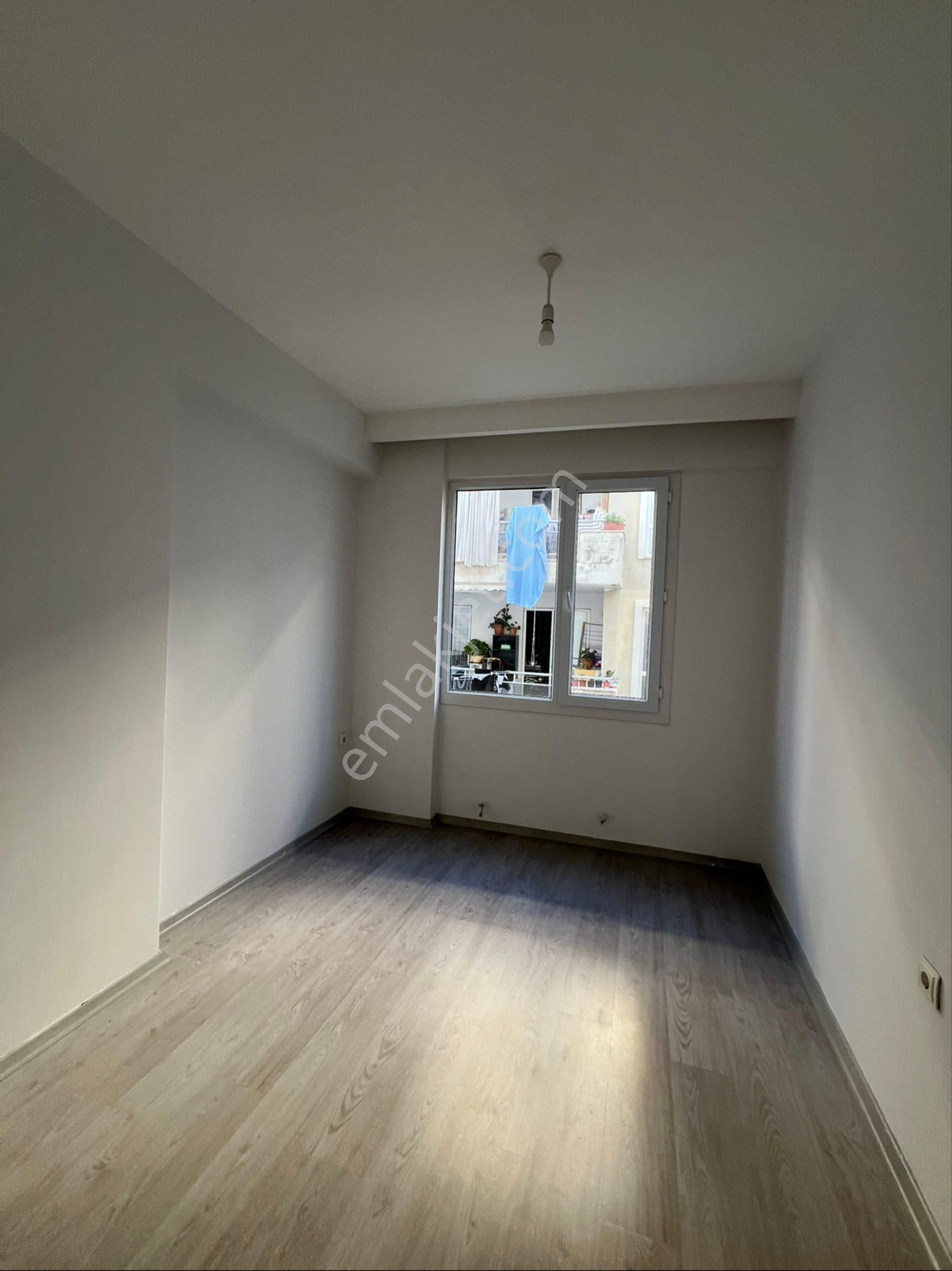 Kusadası Davutlarda Kapalı Mutfaklu 3+1 Daire Satılık - Görsel 4