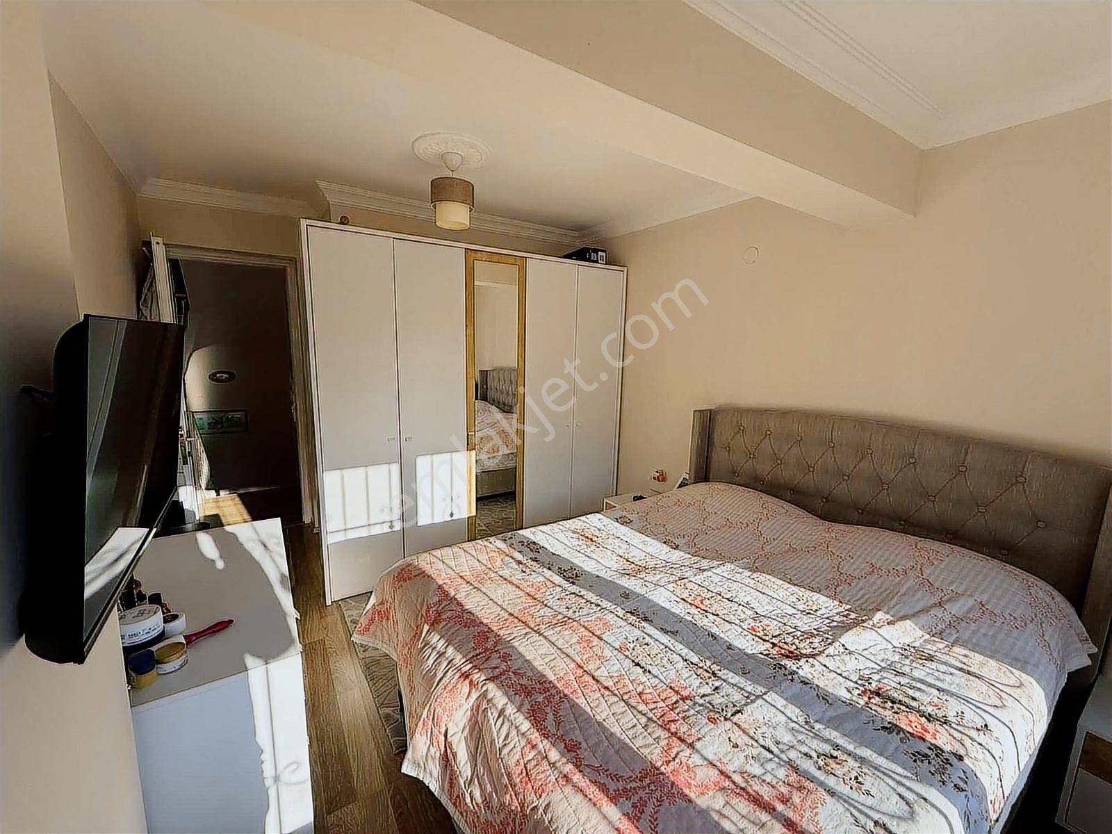 Efeler Mahallesi Aytuna Sitesi'nde 4+1 Eşyalı Satılık Villa - Görsel 19