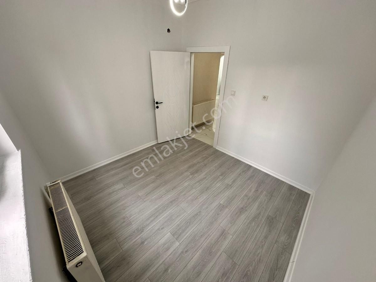 Pınarbaşı Mahde Cadde Üzeri 3+1 Asansörlü Daire - Görsel 14