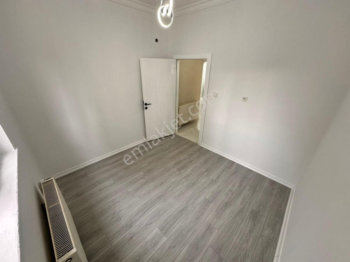 Pınarbaşı Mahde Cadde Üzeri 3+1 Asansörlü Daire - Görsel 12
