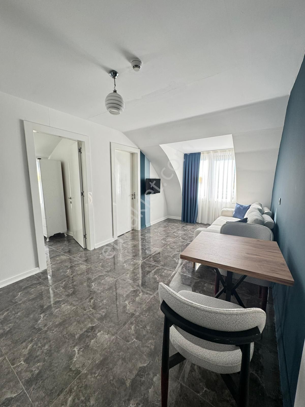 Özmecaz'dan Üniversite Mevki 2+1 Full Eşyalı Kiralık Apart