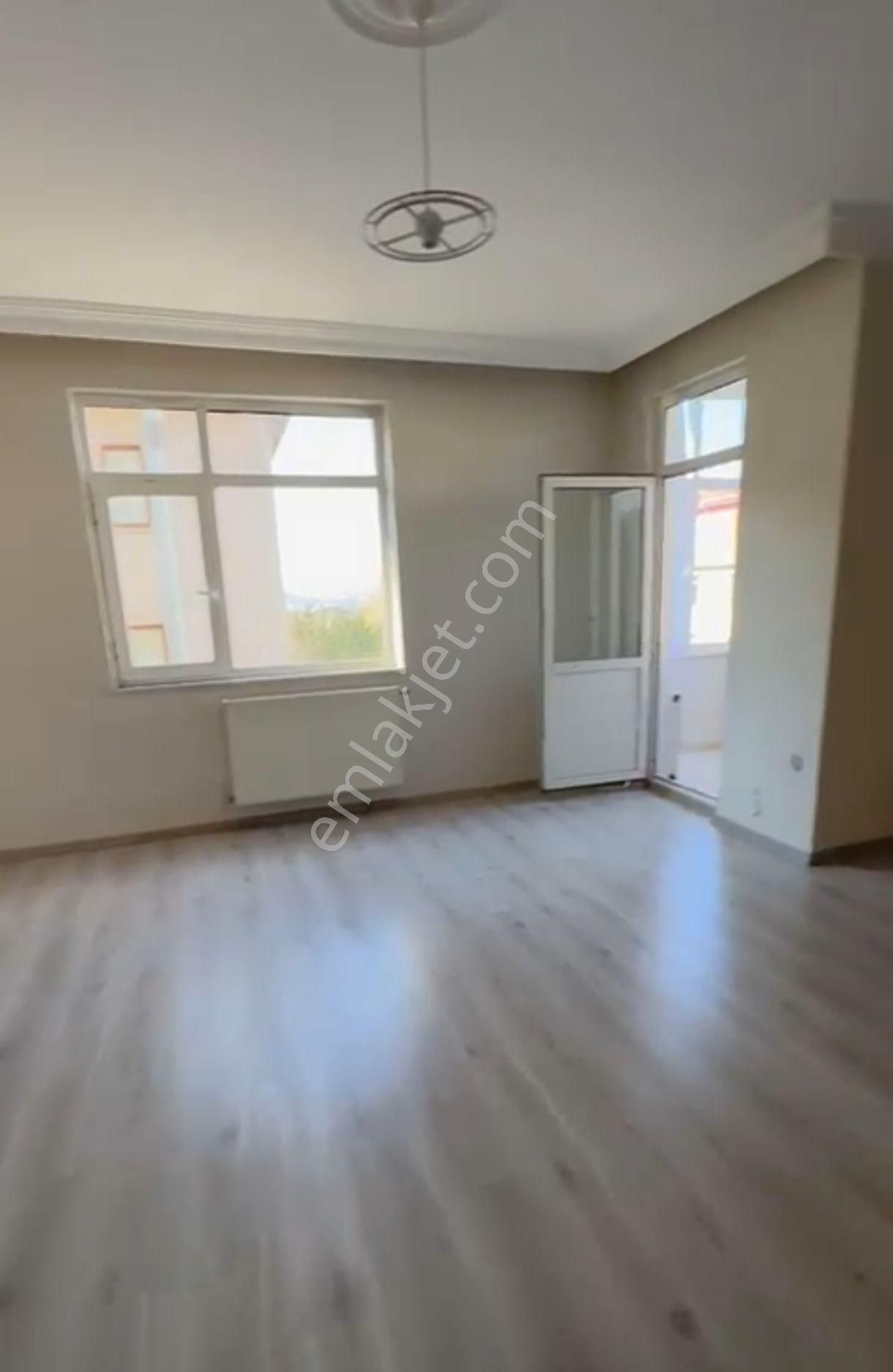 Kavacık Otağtepe'de Otağkafeye Yakın 125m2 3+1 Arakat Daire - Görsel 3