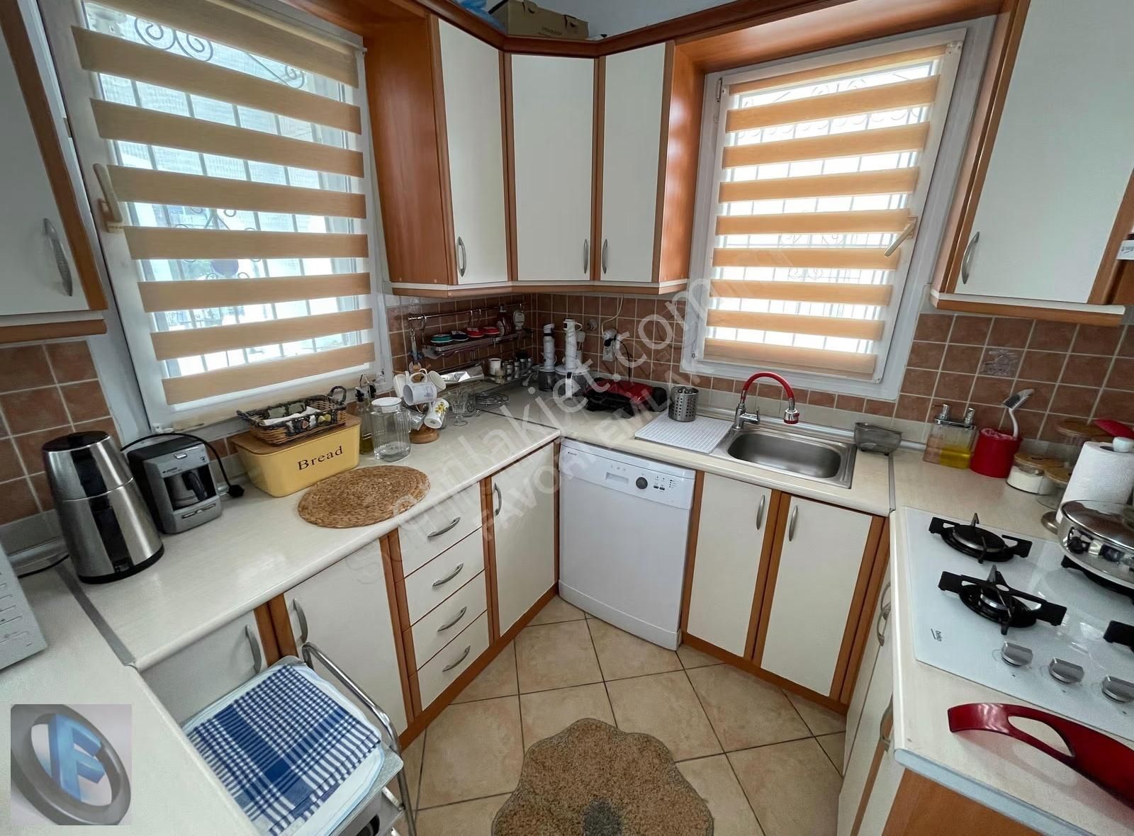 Favor'den Turgutreis Yalıda Denize Yakın Konumda Düz Giriş 2+1 - Görsel 5