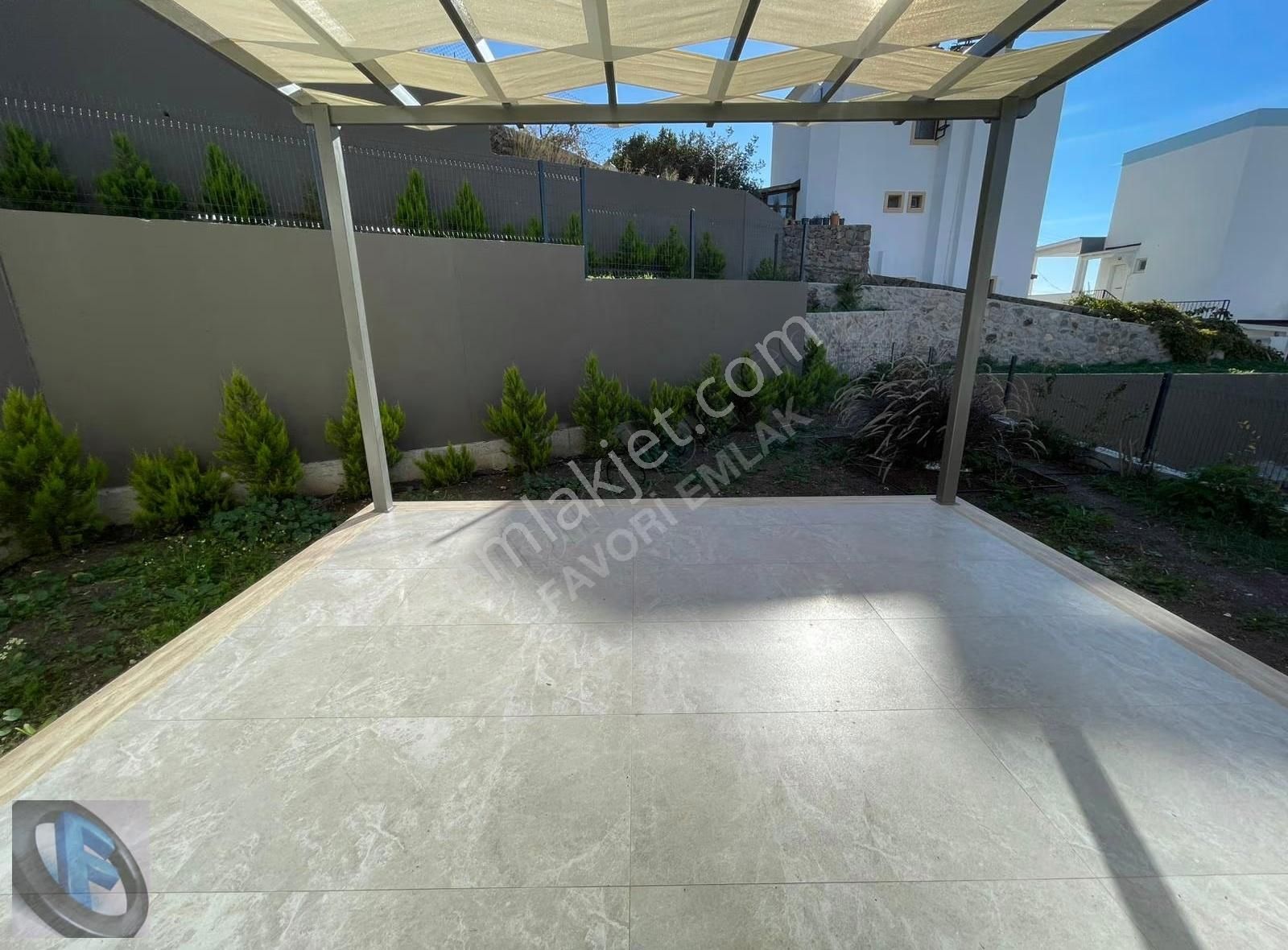 Favori'den Akyarlar Kemerde Müstakil Bahçeli Sıfır Villa 3+1 - Görsel 30