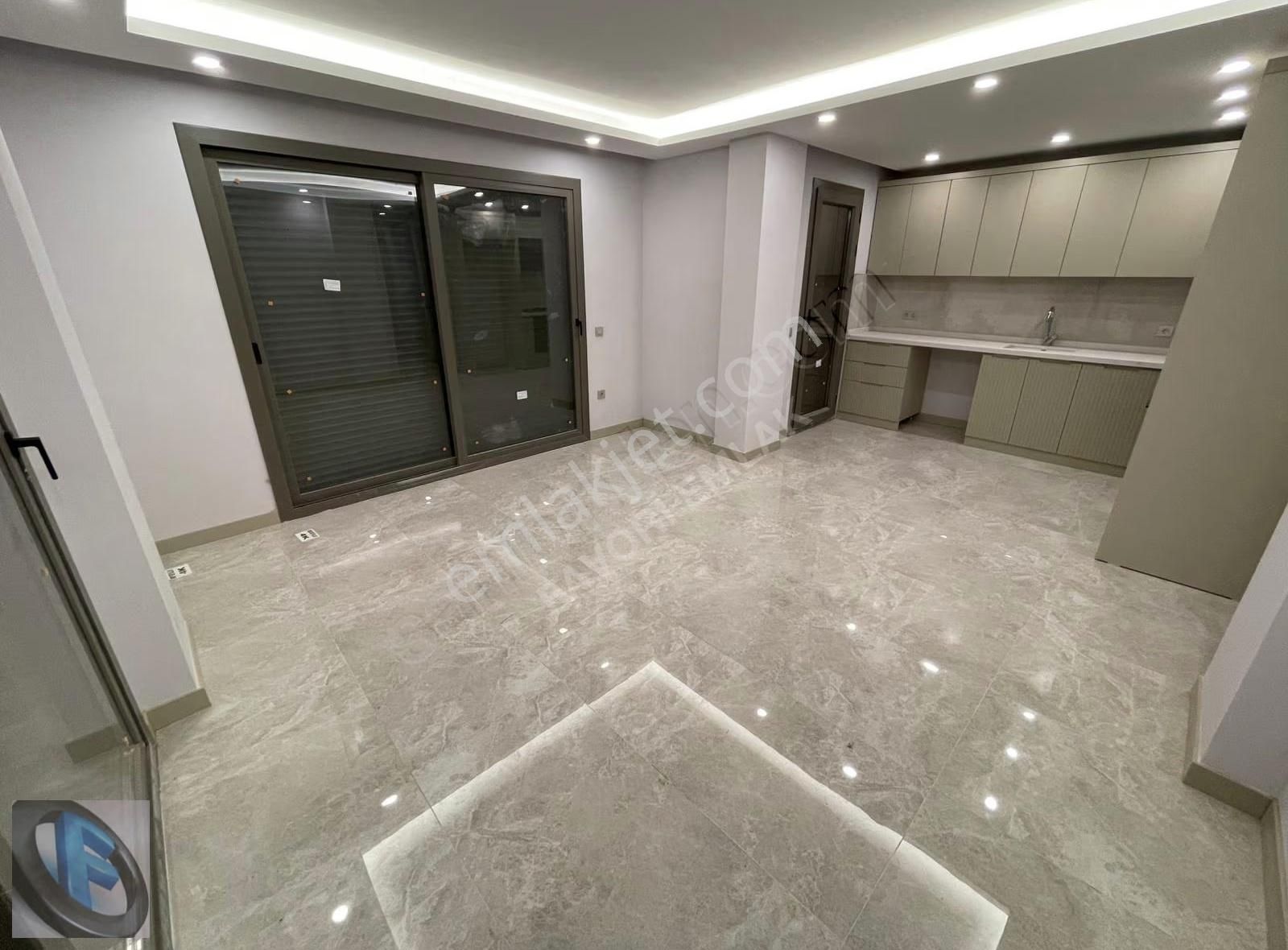 Favori'den Akyarlar Kemerde Müstakil Bahçeli Sıfır Villa 3+1 - Görsel 16