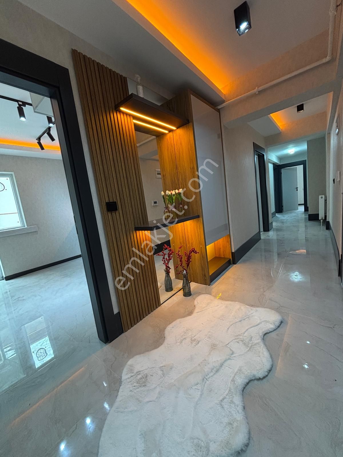 Ufuktepe Mahallesi'nde Full Yapılı 4+1 Daire! - Görsel 33