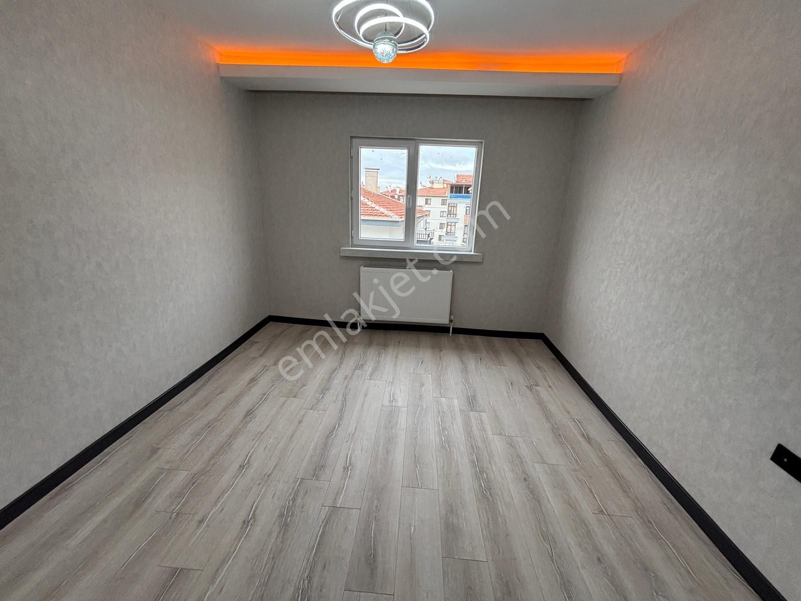 Ufuktepe Mahallesi'nde Full Yapılı 4+1 Daire! - Görsel 21