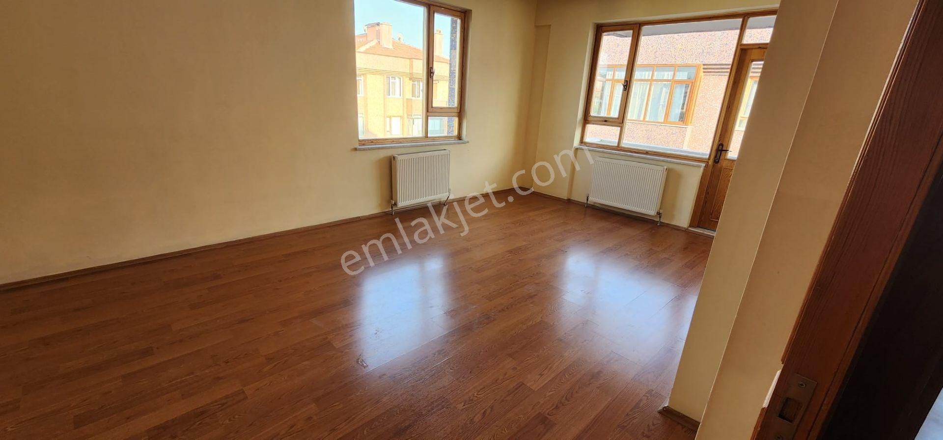 İsa Kavak Gayrimenkul’den Kiralık 3+1 Daire – Selçuklu/parsana - Görsel 8