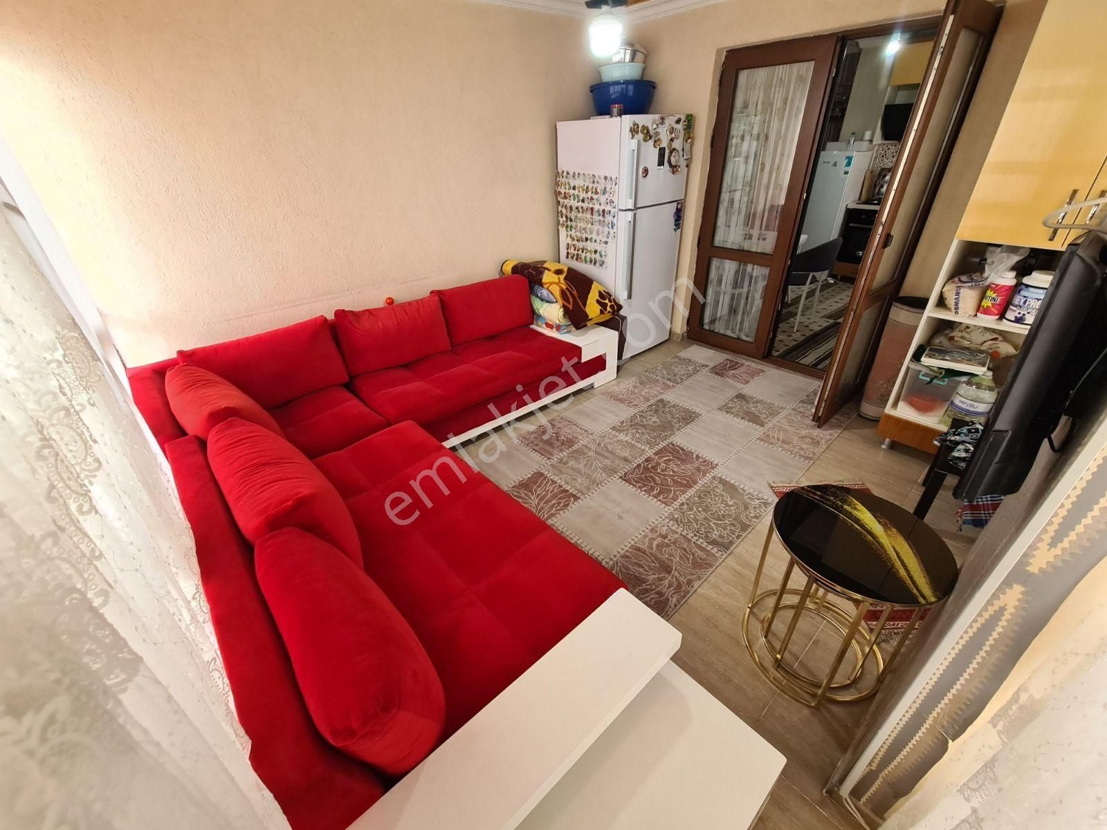 Panoramik Şehir Manzaralı 2 Giriş 2 Mutfaklı Kapalı Teraslı 6+1 - Görsel 11