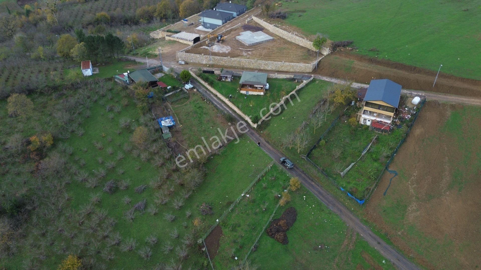 170m2 Geredeli Köyün'de Yola Cephe Kupon Arazi - Görsel 3