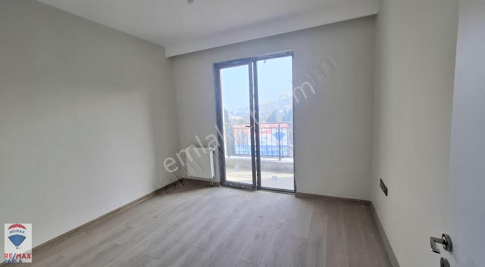 Millet Bahçesi Karşısı Sıfır 1+1 Daire - Görsel 8