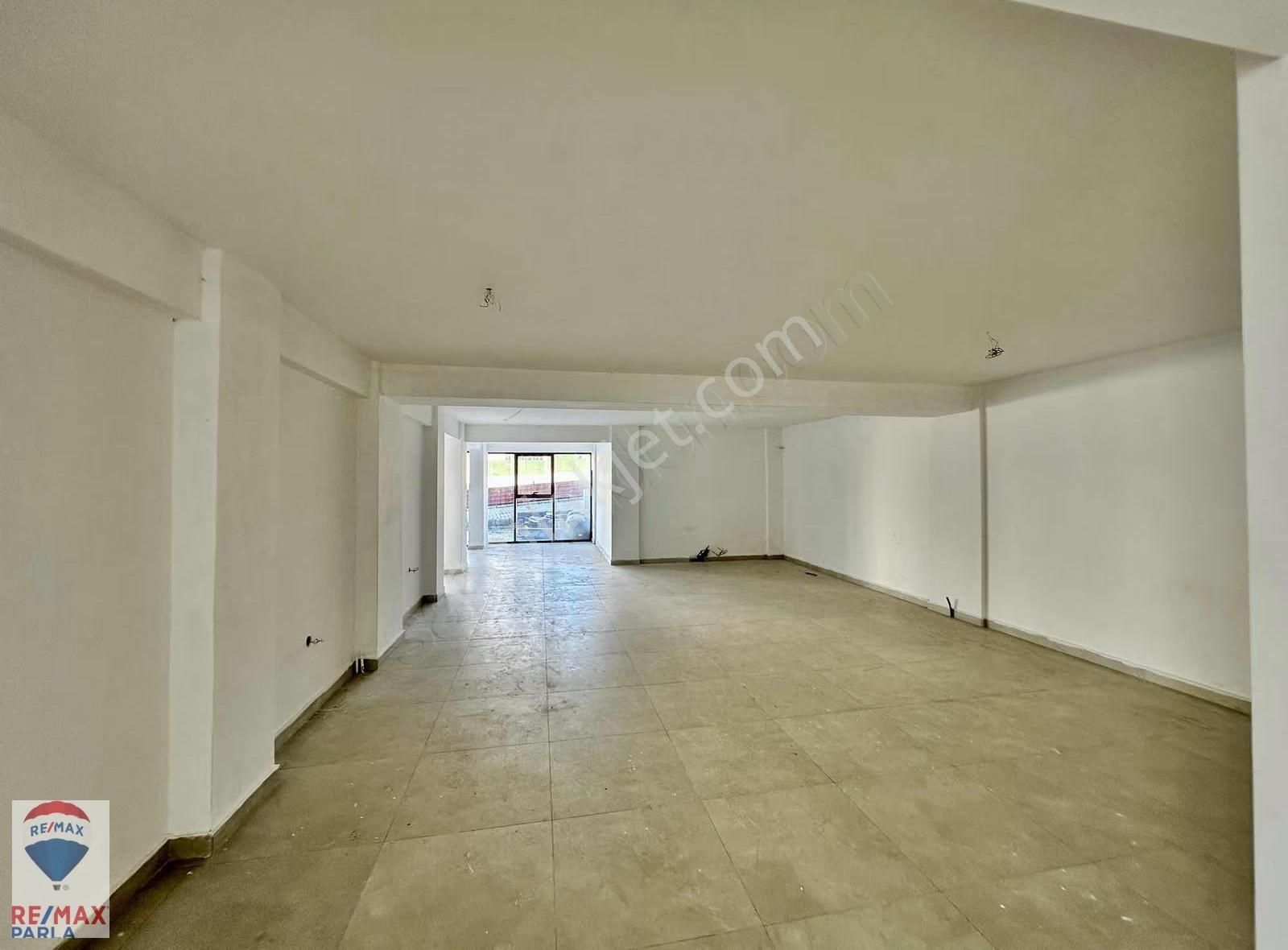 Atakum Ted Koleji Karşısında Satılık 2 Kat 550 M2 Dükkan - Görsel 21