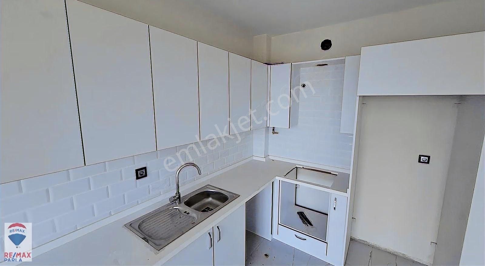 Merkezi Konumda Sıfır 1+1 Satılık Daire - Görsel 15