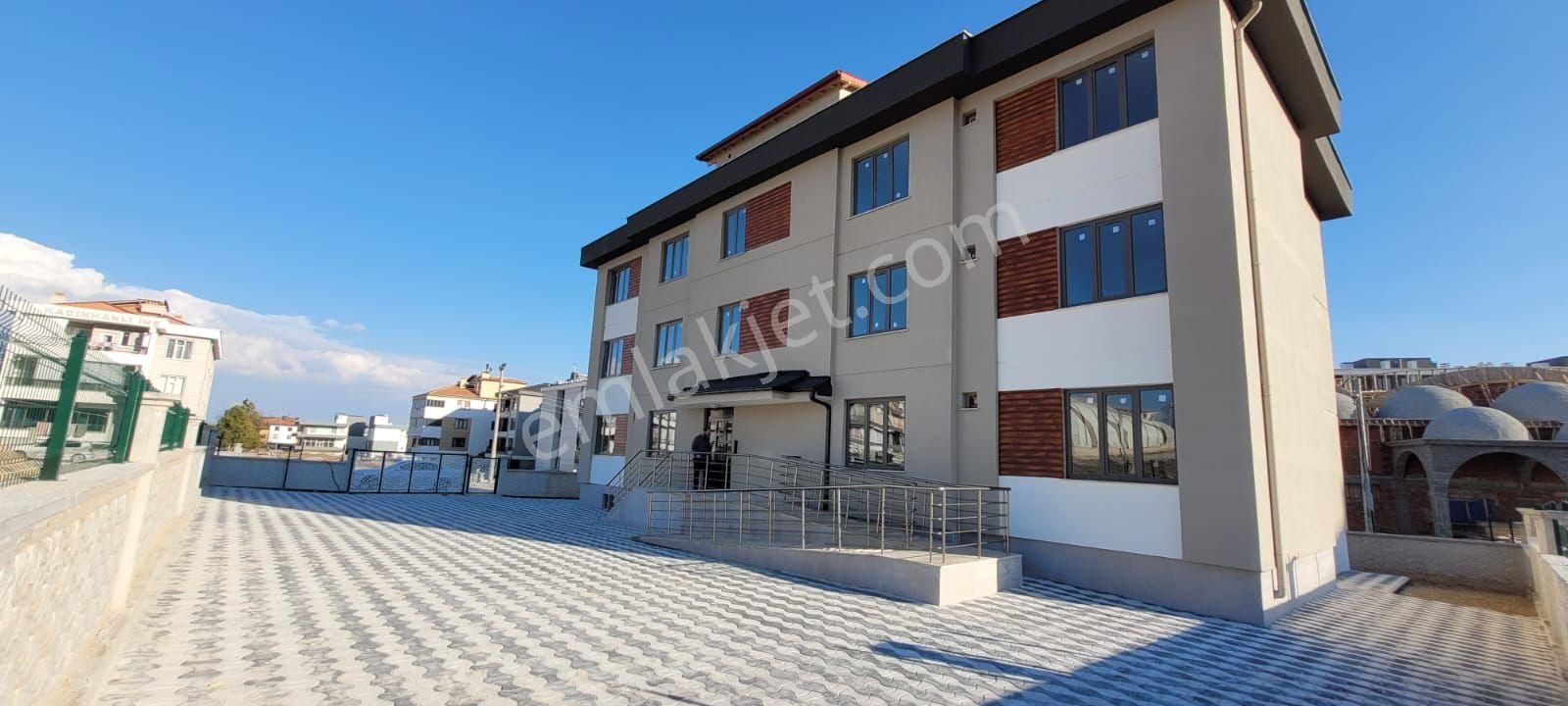 İsa Kavak Gayrimenkul’den Satılık 3+1 Daire – Selçuklu/selahaddin Eyyubi - Görsel 27