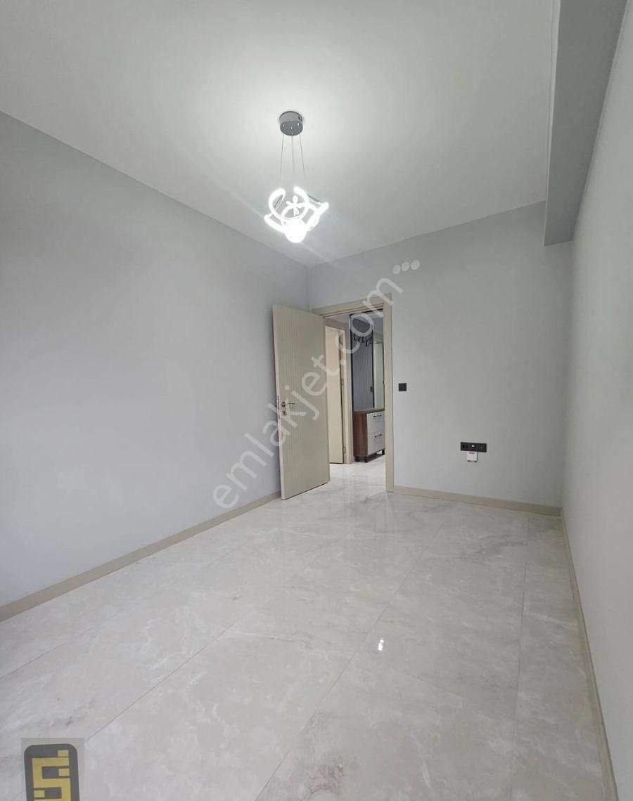 Sünbül İnşaat Emlak Ö.garajlı Asansörlü Z.ısıtma Lüx 2+1 - Görsel 13