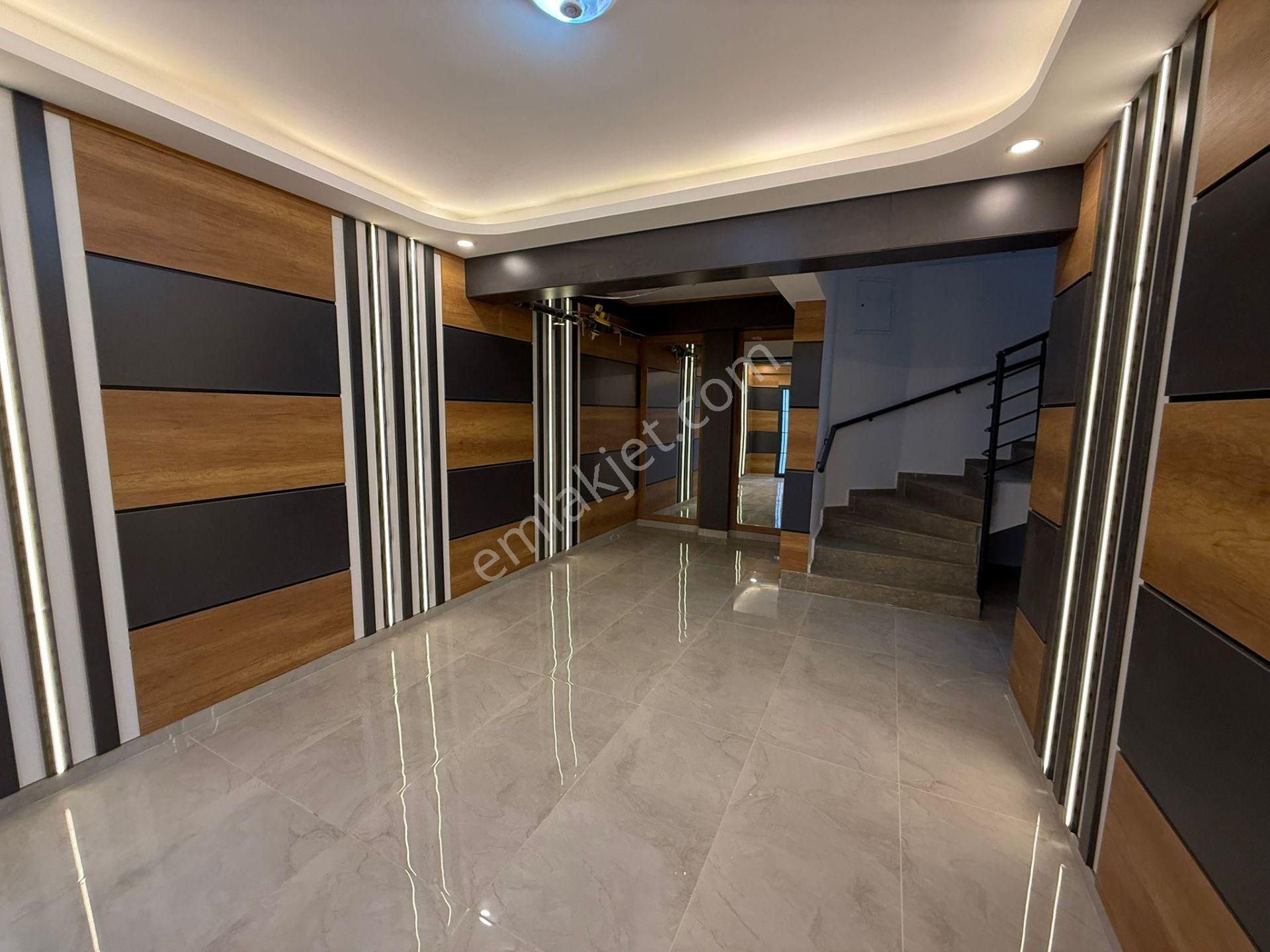 Vatan'da Bağlarbaşı Mahallesi Kamilocak Yakını Sıfır Oturuma Hazır Lüks Yapılı 3+1 Satılık Daireler