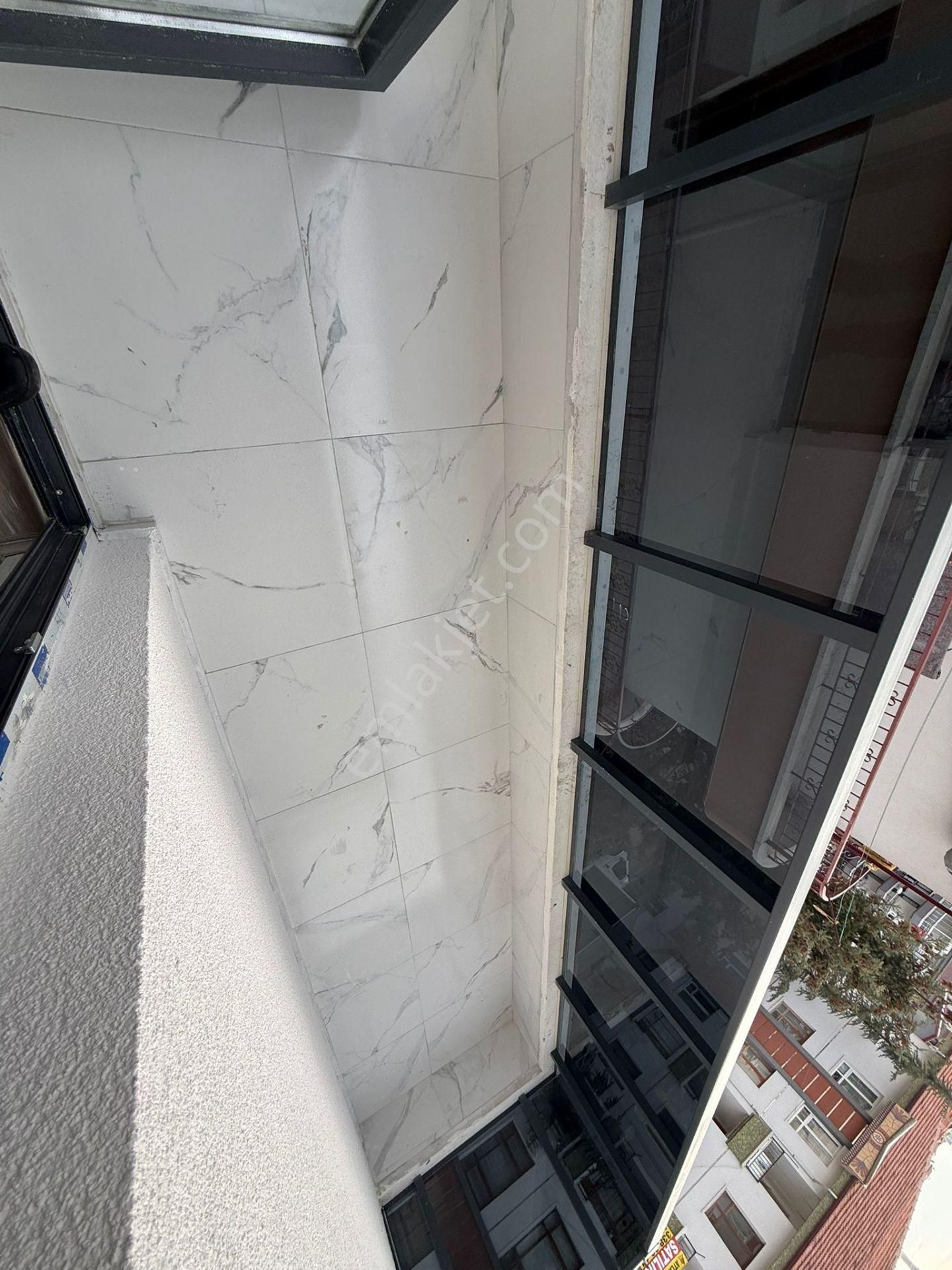 Vatan'da Bağlarbaşı Mahallesi Kamilocak Yakını Sıfır Oturuma Hazır Lüks Yapılı 3+1 Satılık Daireler - Görsel 14